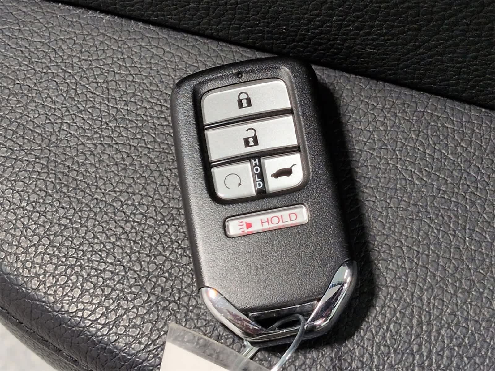 Thumbnail: 2016 Honda Pilot - 36