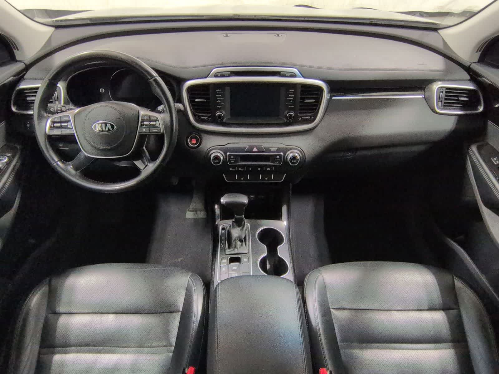 Thumbnail: 2019 Kia Sorento - 16