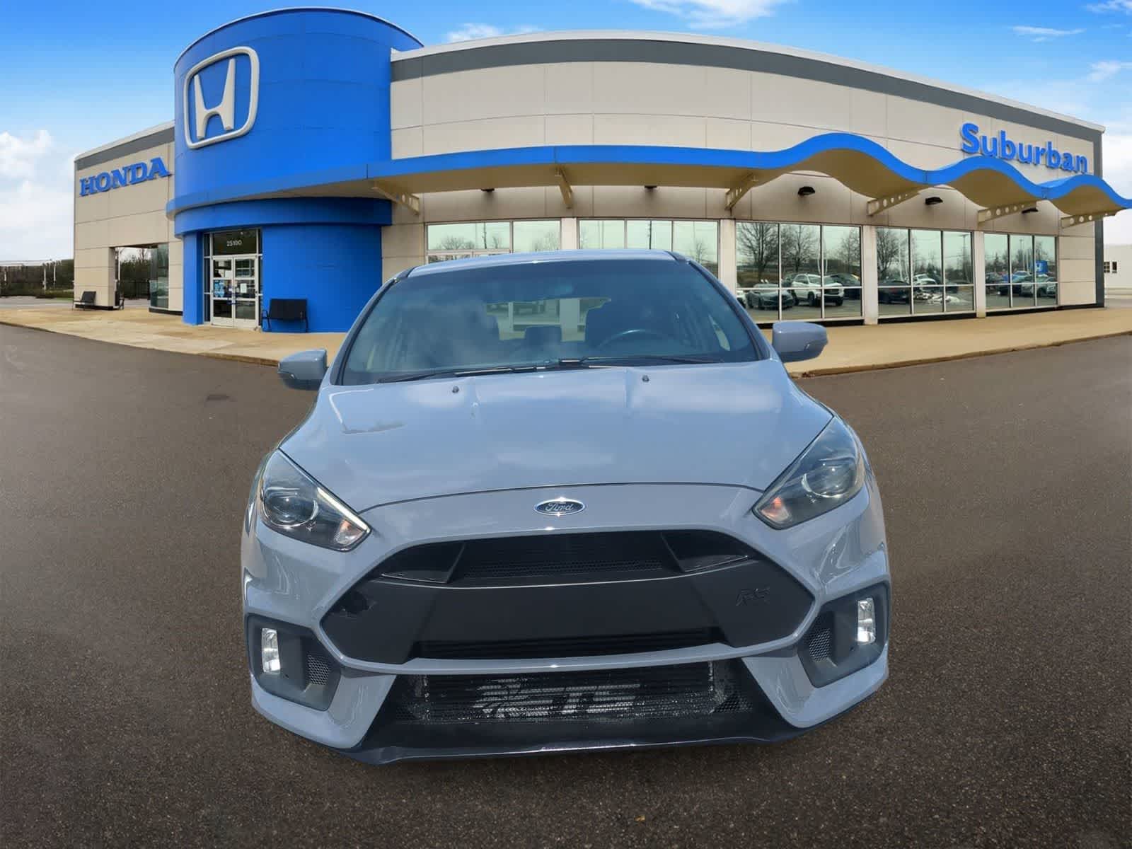 Thumbnail: 2017 Ford Focus - 3