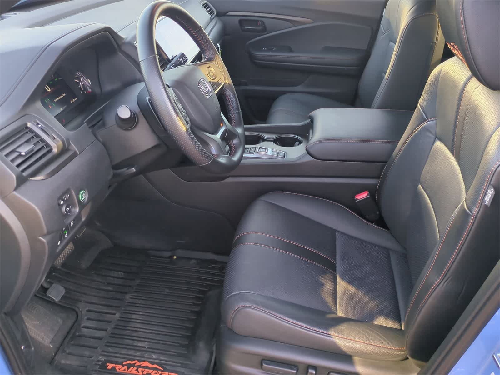 Thumbnail: 2024 Honda Passport - 17