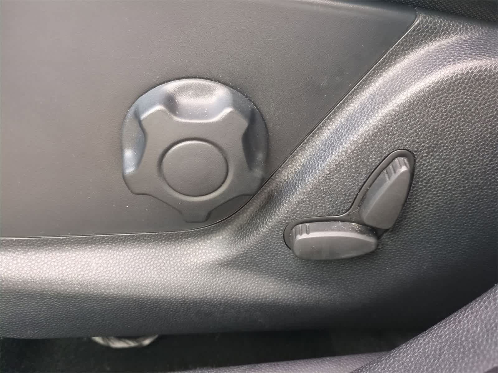 Thumbnail: 2020 Ford EcoSport - 18