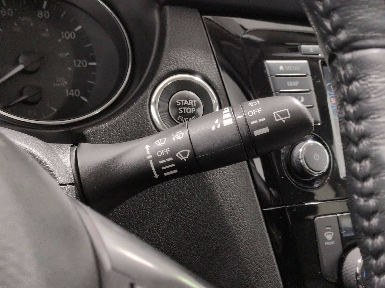 Thumbnail: 2018 Nissan Rogue - 26