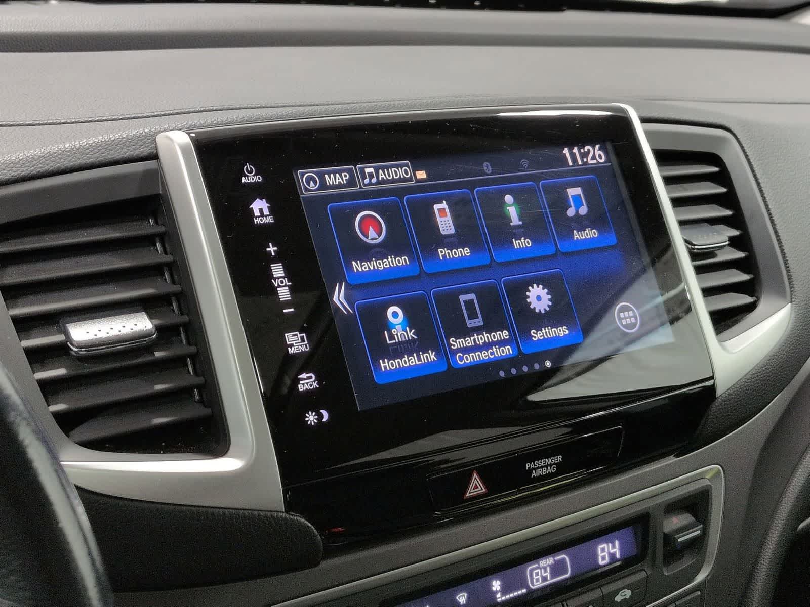 Thumbnail: 2017 Honda Pilot - 30