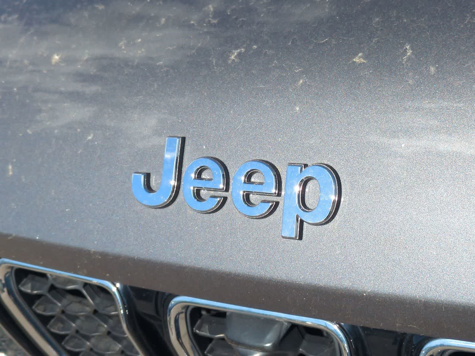 Thumbnail: 2023 Jeep Grand Cherokee L - 11
