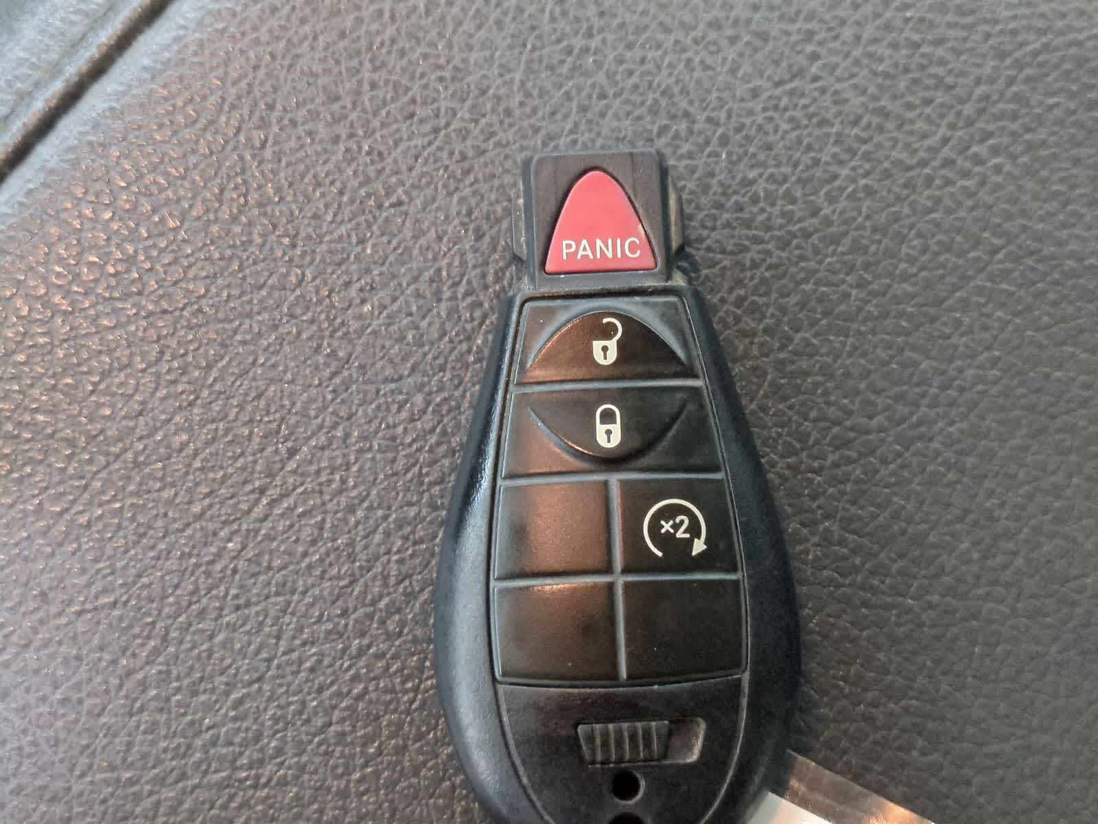 Thumbnail: 2019 RAM 1500 Classic - 32