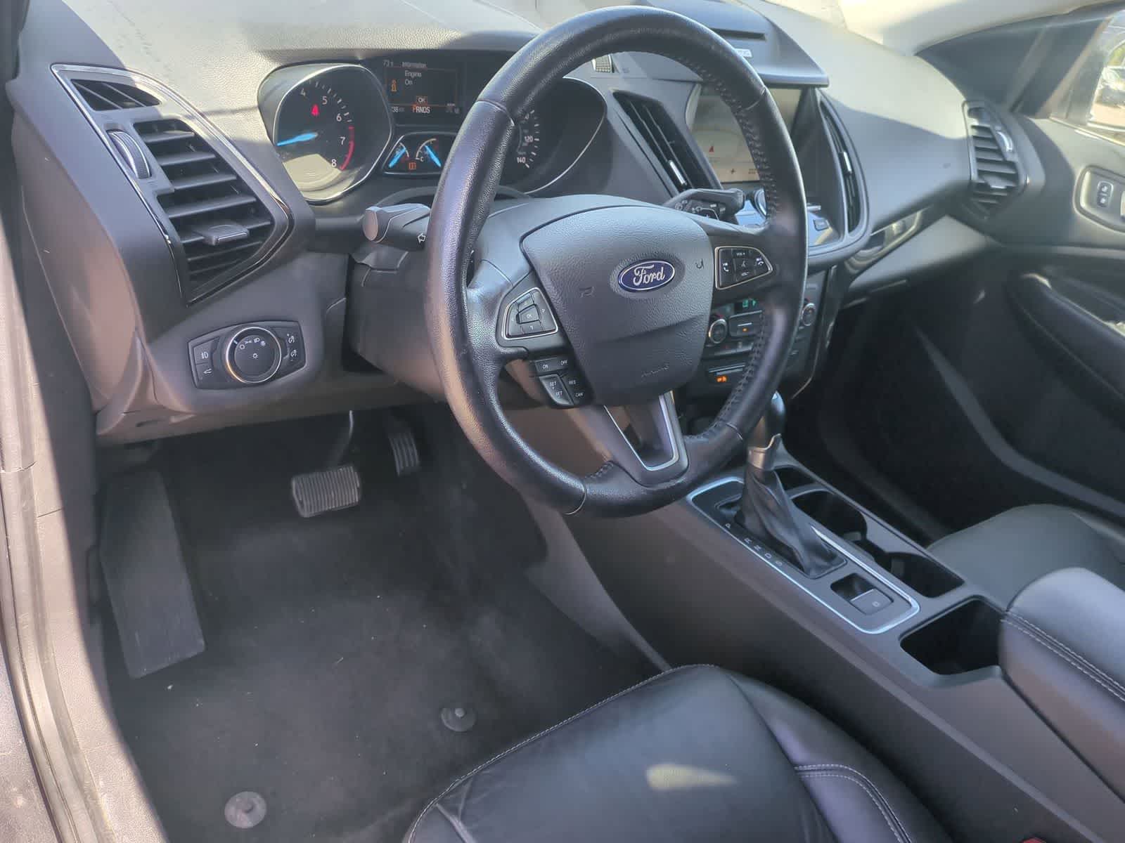 Thumbnail: 2017 Ford Escape - 10