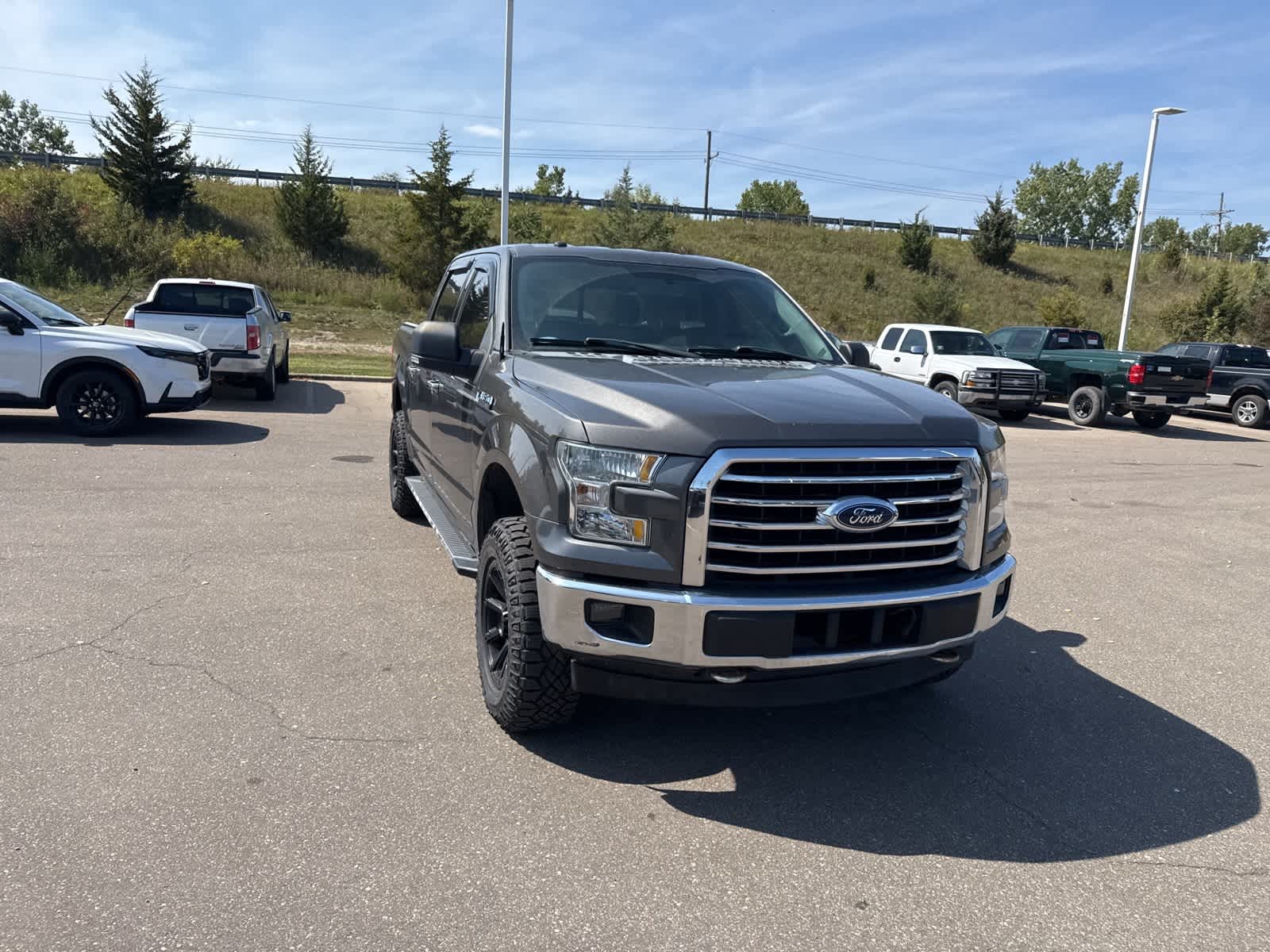 Thumbnail: 2017 Ford F-150 - 11