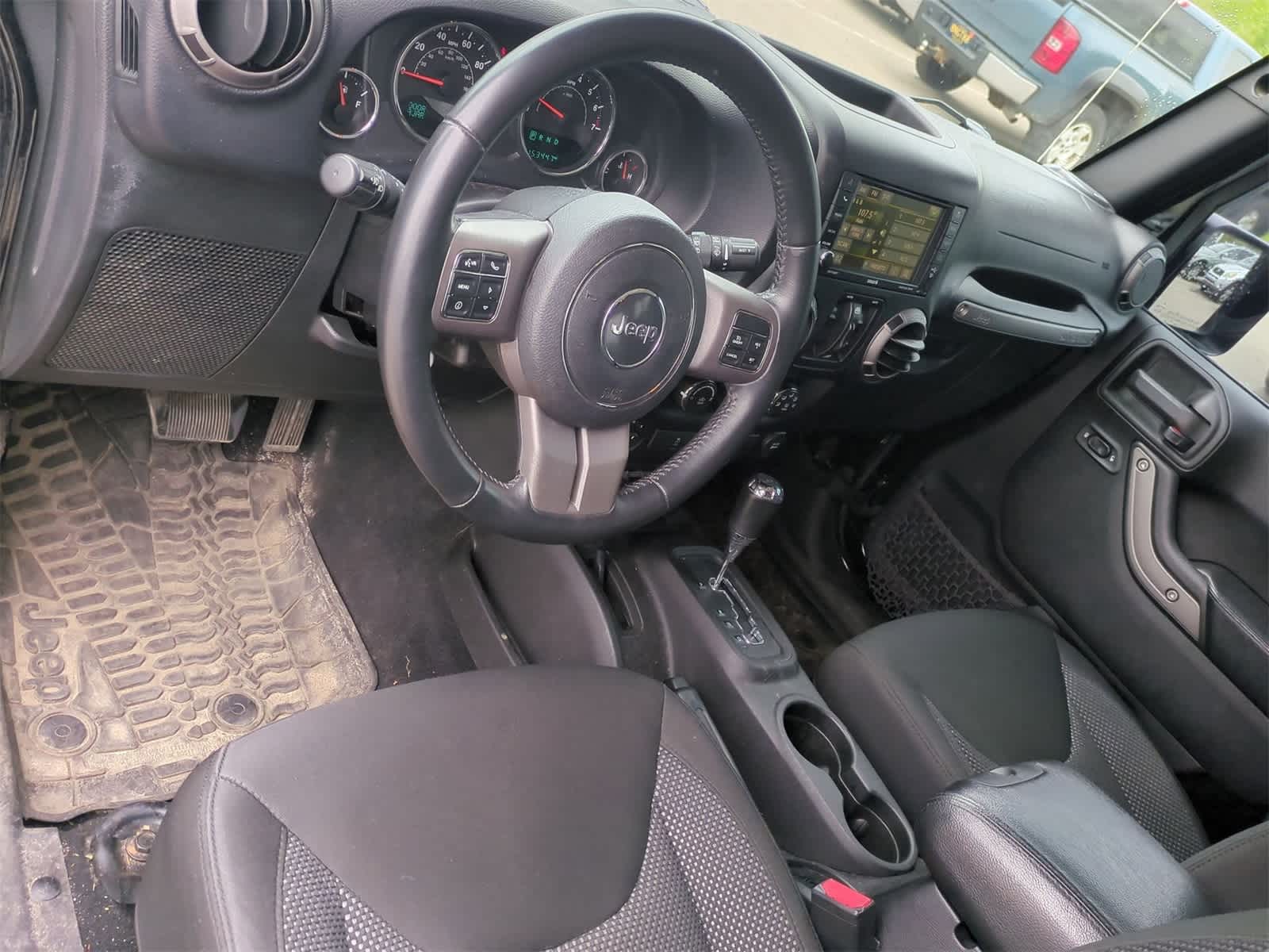 Thumbnail: 2016 Jeep Wrangler - 10