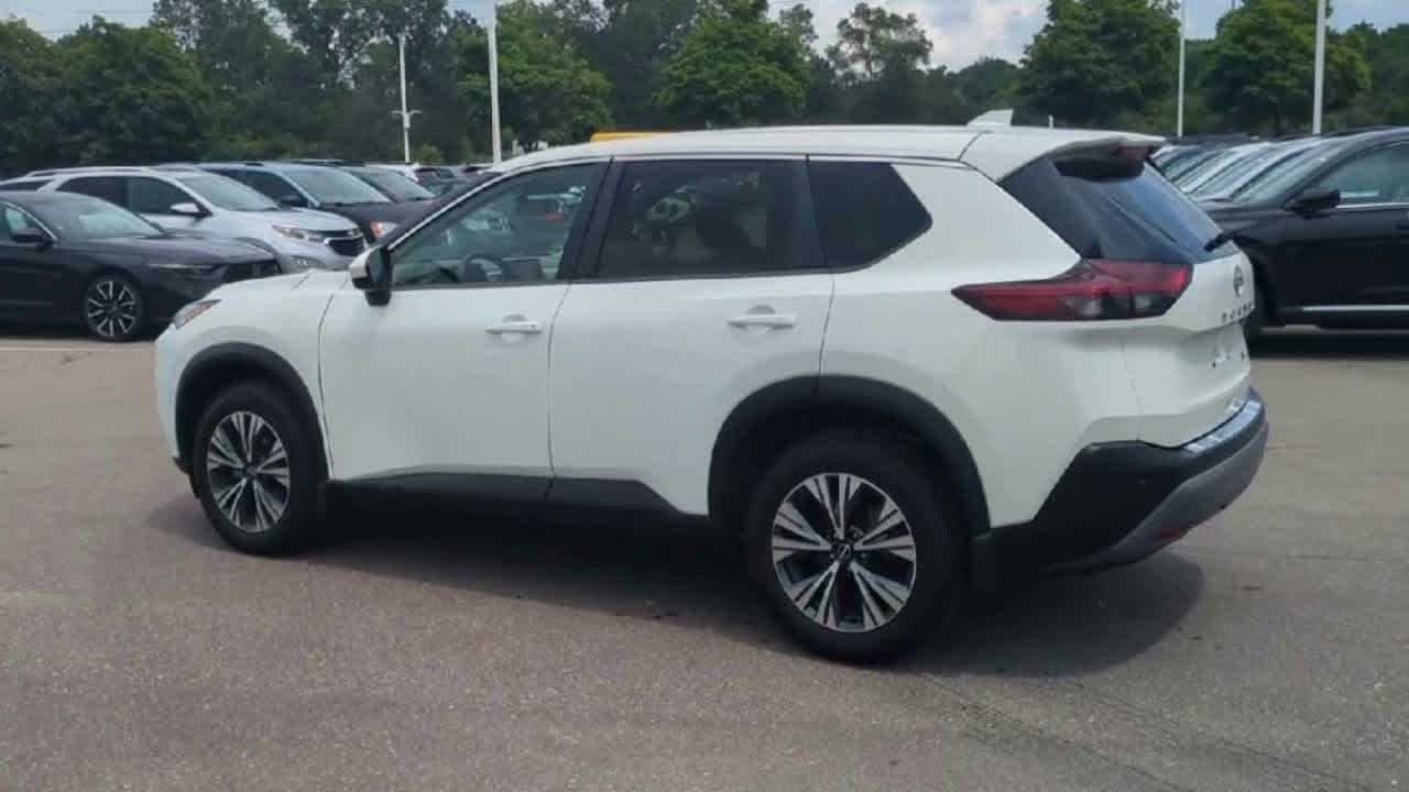 Thumbnail: 2023 Nissan Rogue - 6