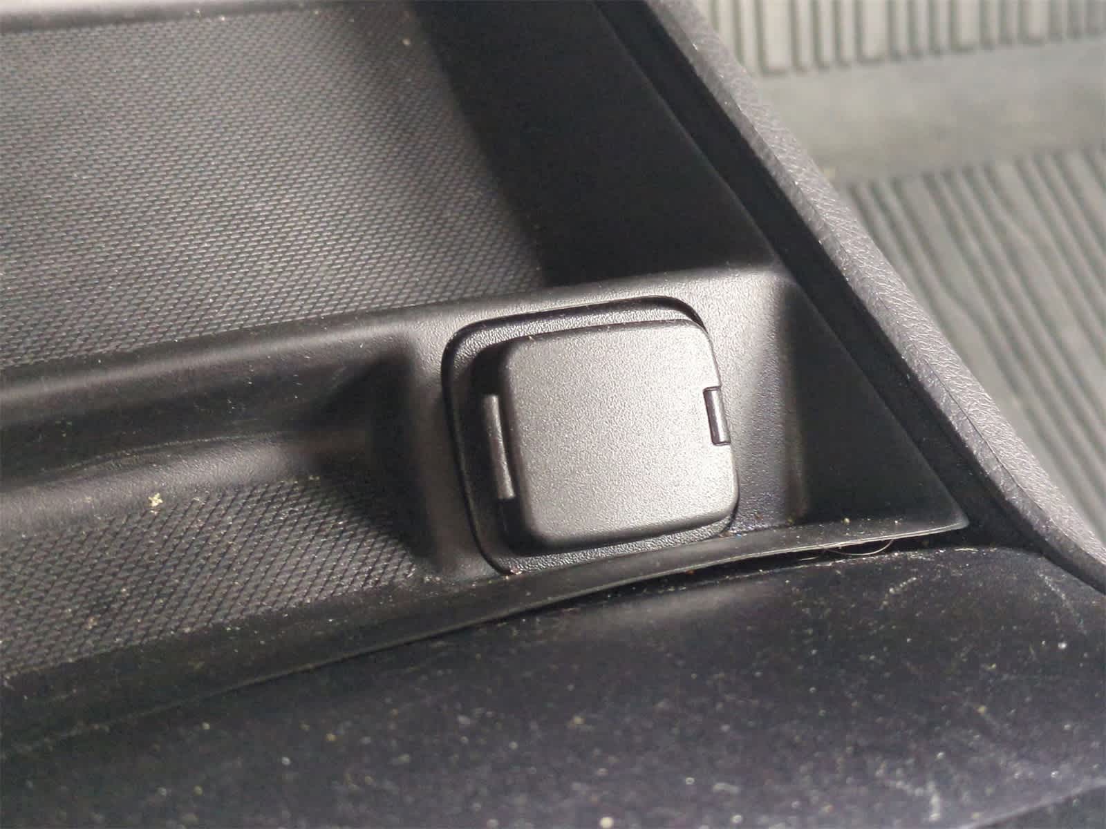 Thumbnail: 2014 Ford Fusion - 28