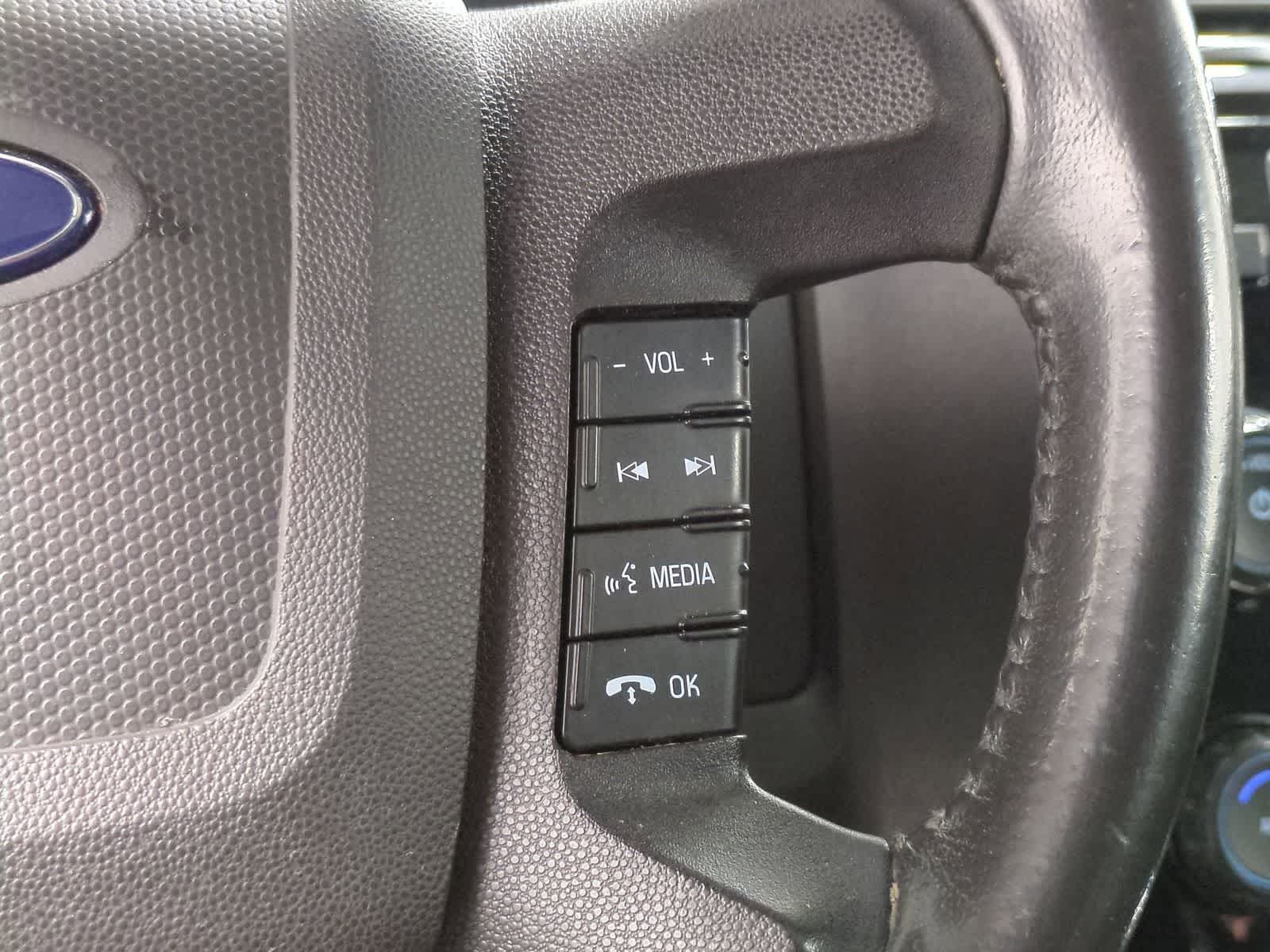 Thumbnail: 2010 Ford Escape - 26