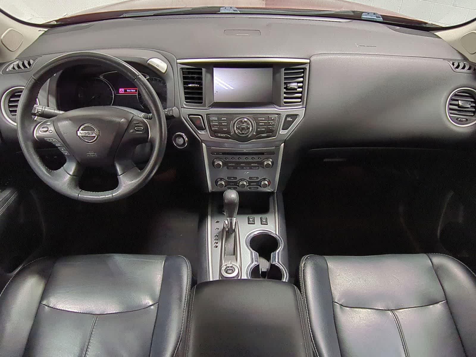 Thumbnail: 2017 Nissan Pathfinder - 16