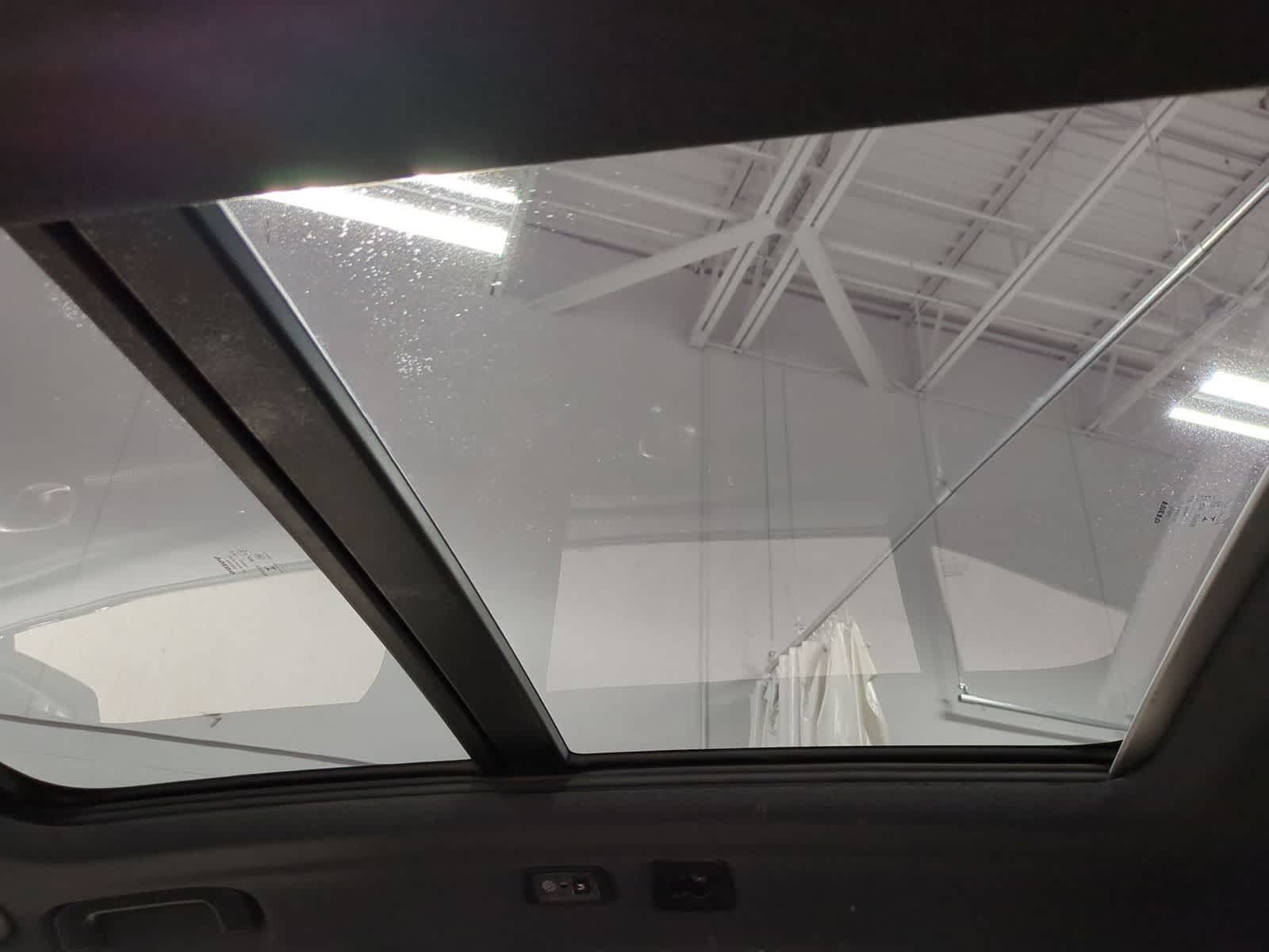 Thumbnail: 2019 Volvo XC40 - 20