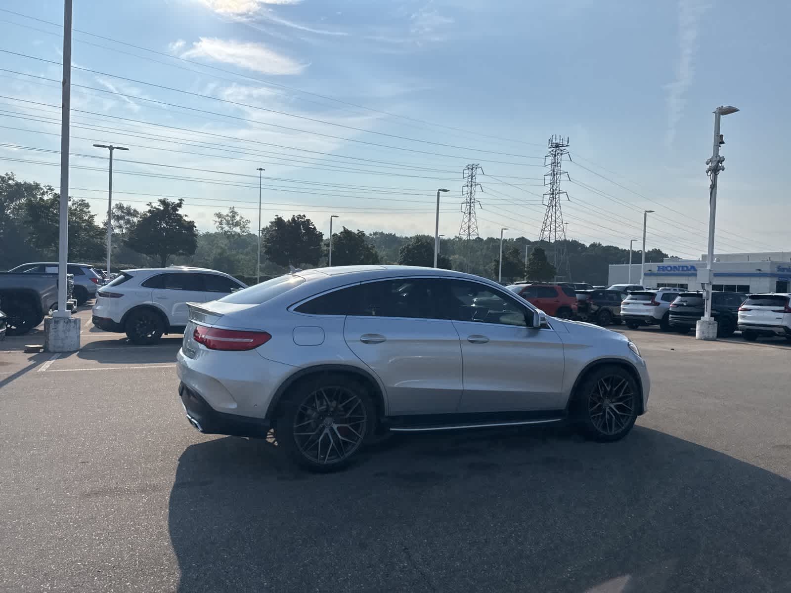 Thumbnail: 2019 Mercedes-Benz GLE - 17