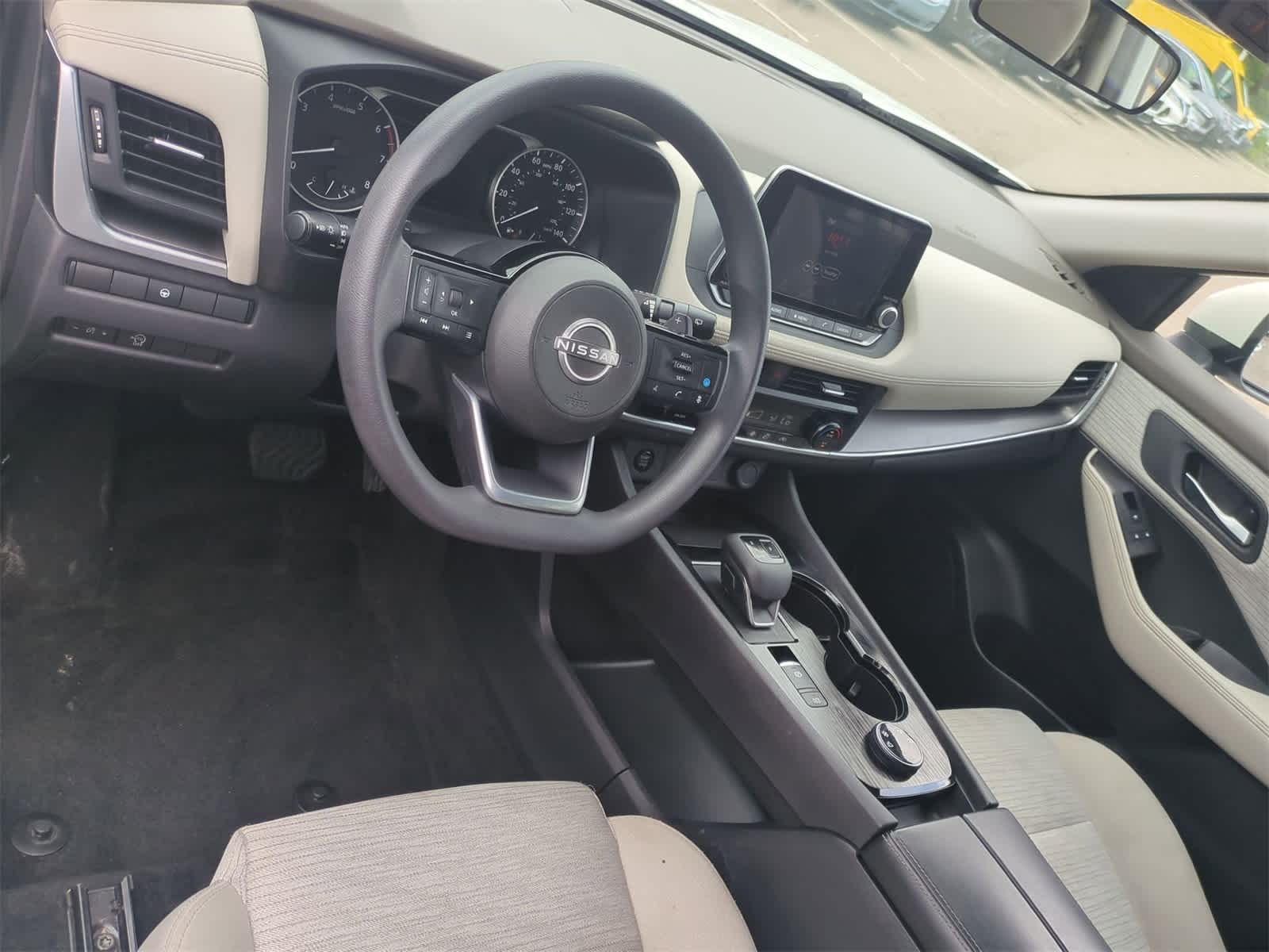 Thumbnail: 2023 Nissan Rogue - 10