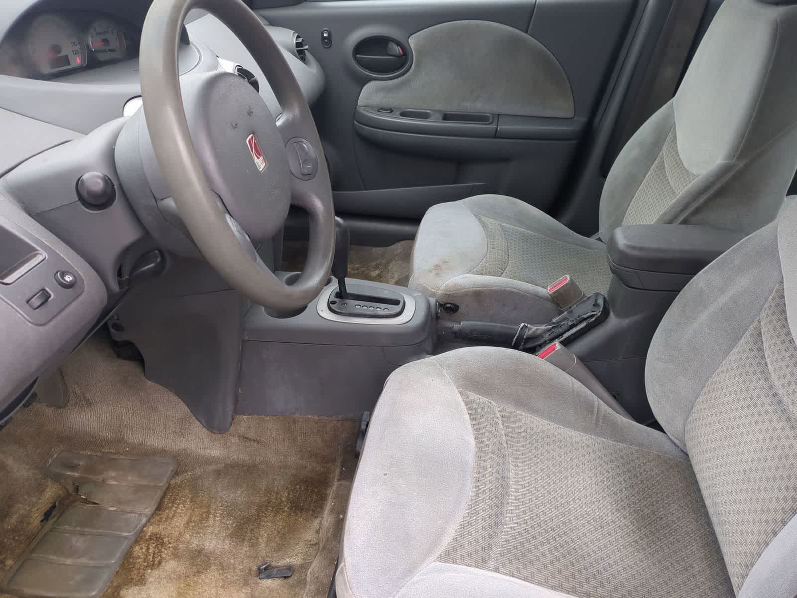 Thumbnail: 2004 Saturn Ion - 16