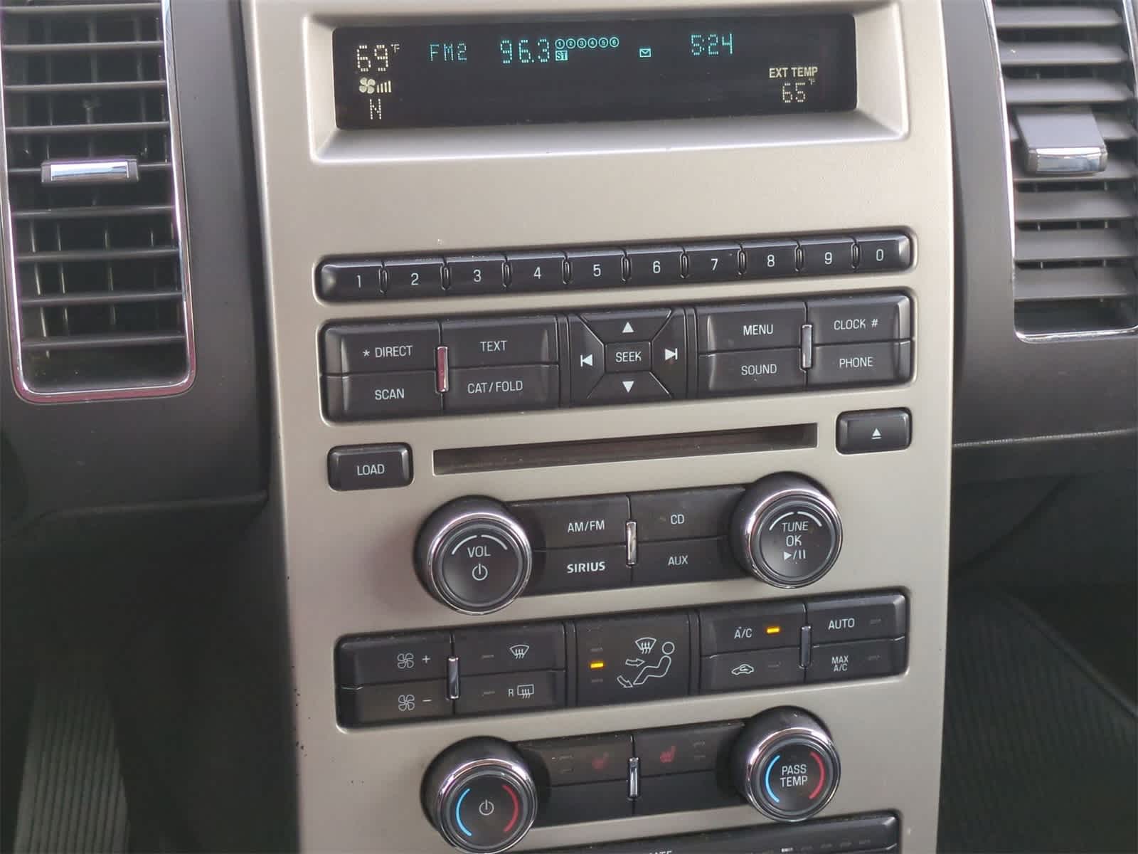 Thumbnail: 2011 Ford Flex - 27