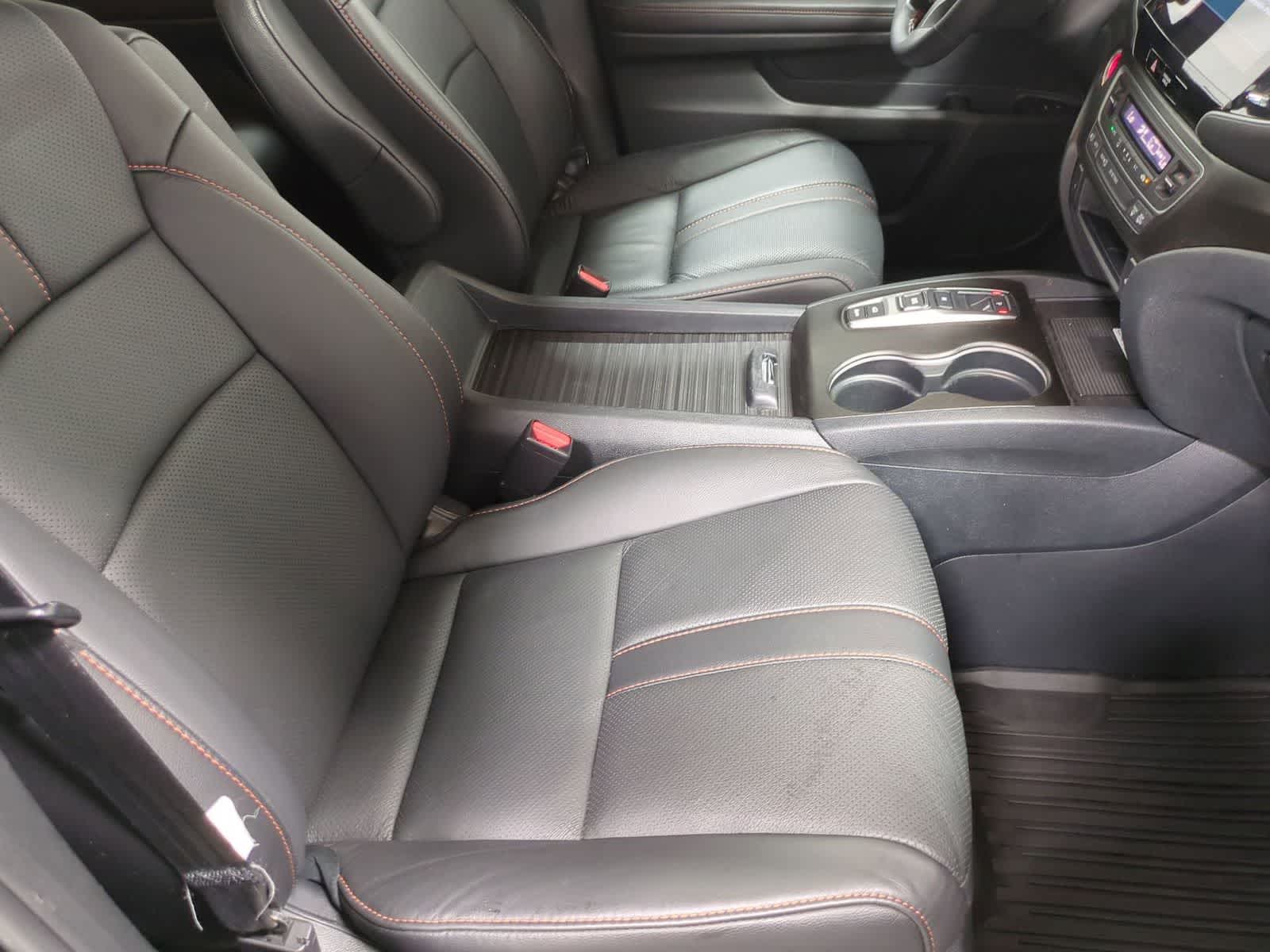 Thumbnail: 2023 Honda Passport - 31