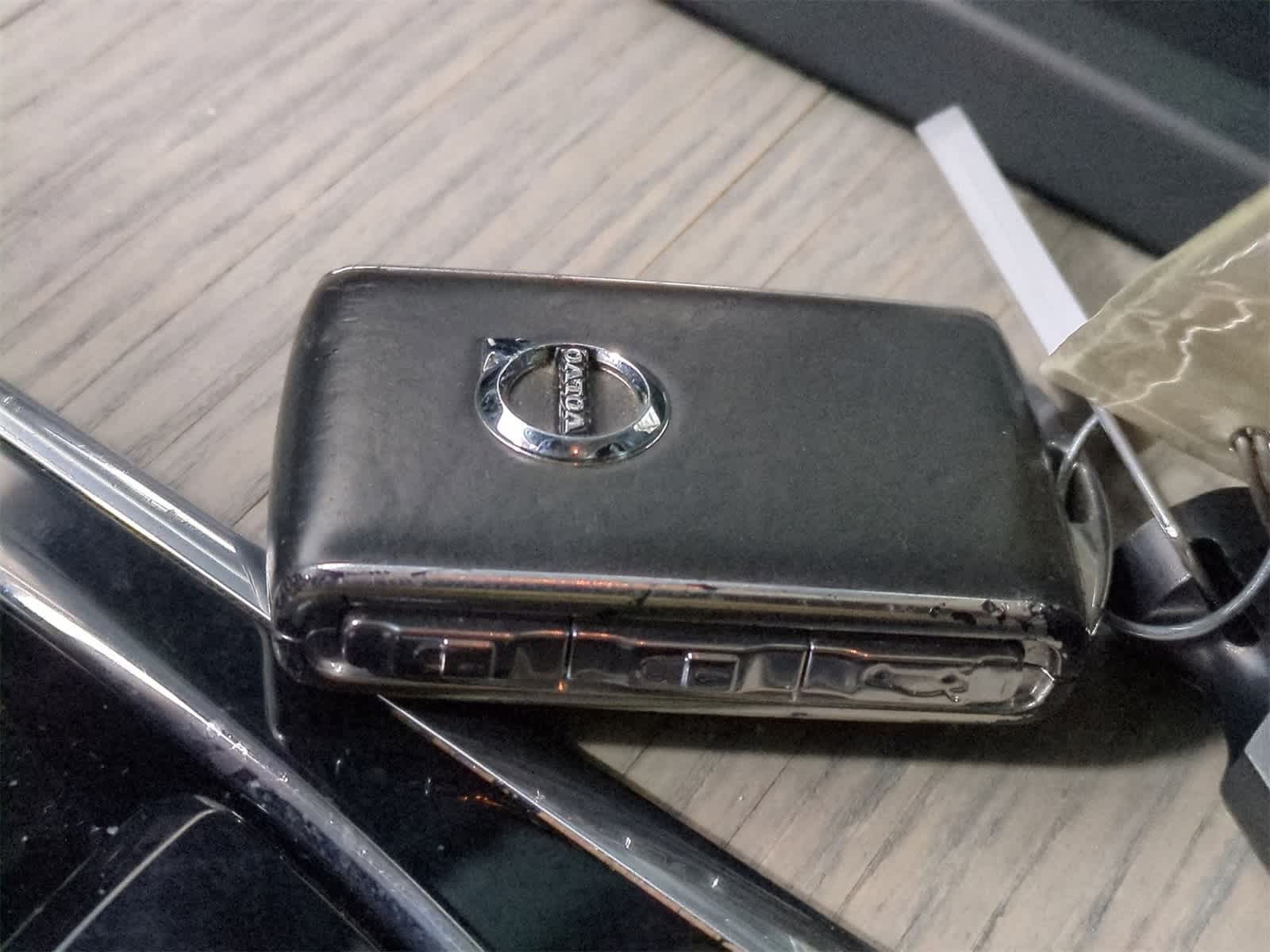 Thumbnail: 2018 Volvo XC60 - 35