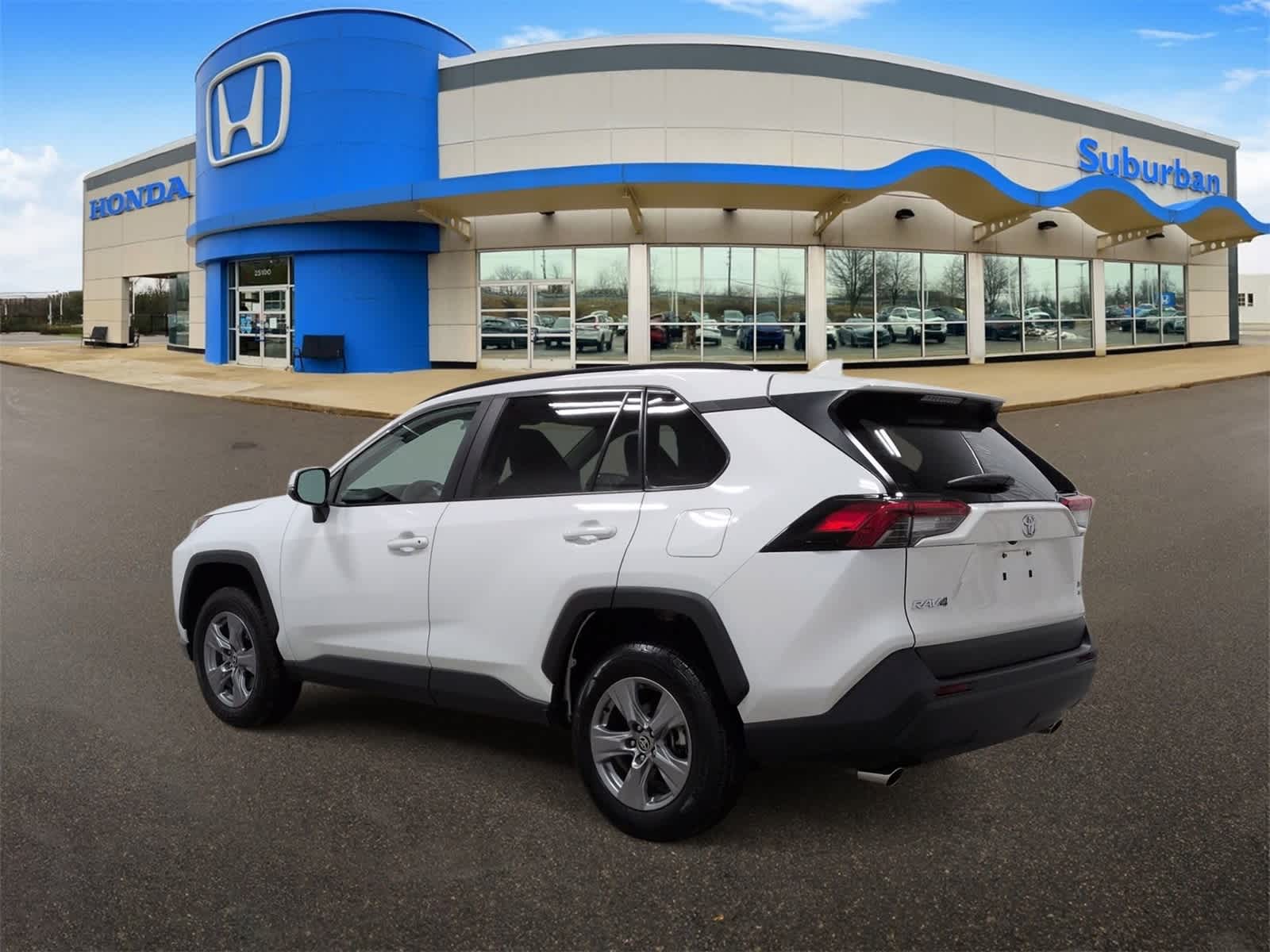 Thumbnail: 2024 Toyota RAV4 - 6