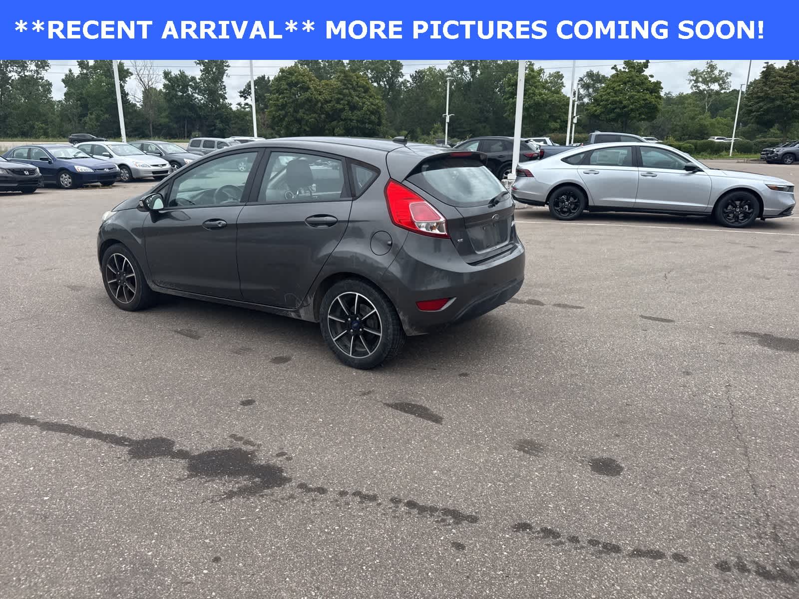 Thumbnail: 2016 Ford Fiesta - 8