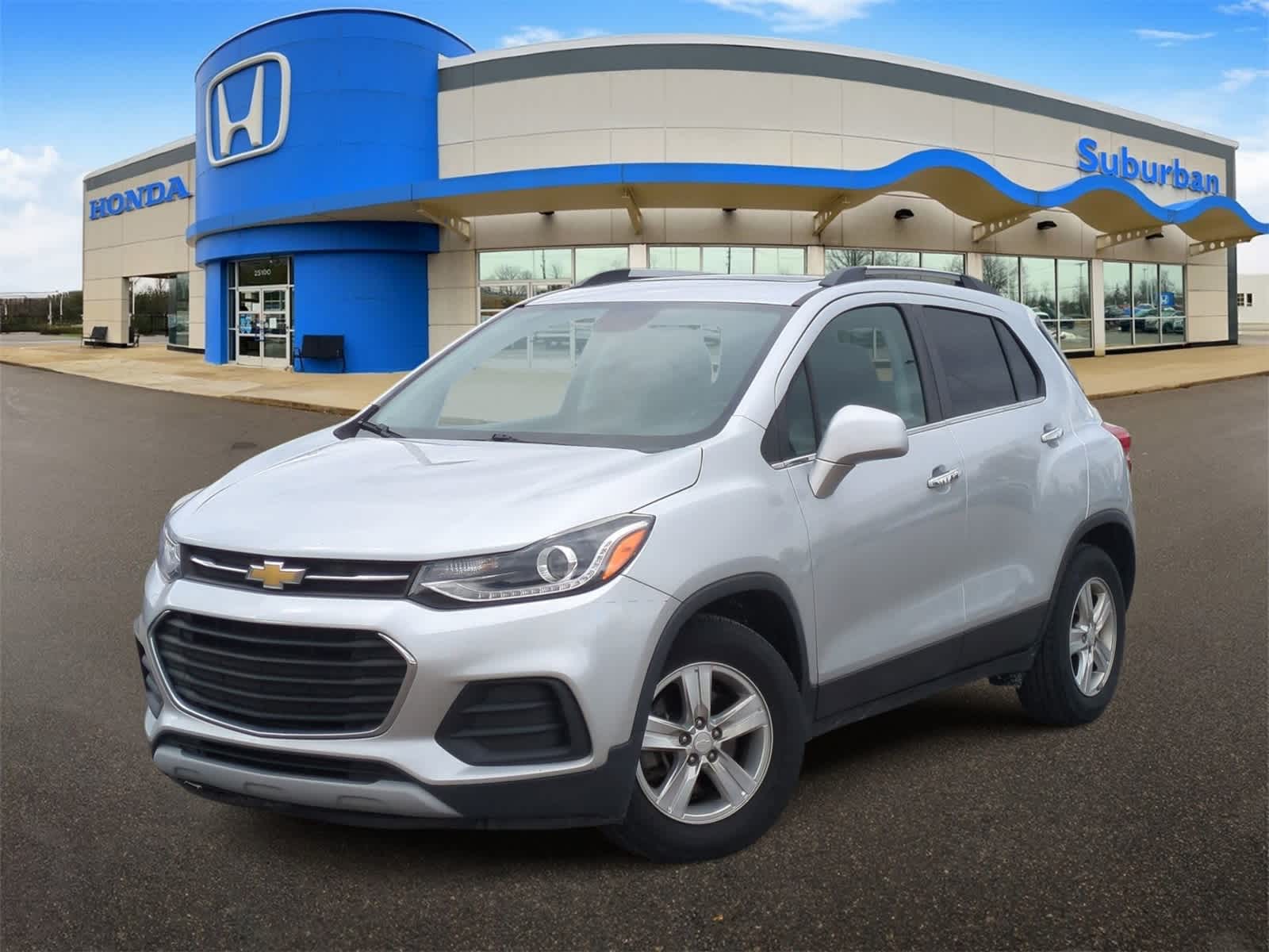 Thumbnail: 2018 Chevrolet Trax - 1