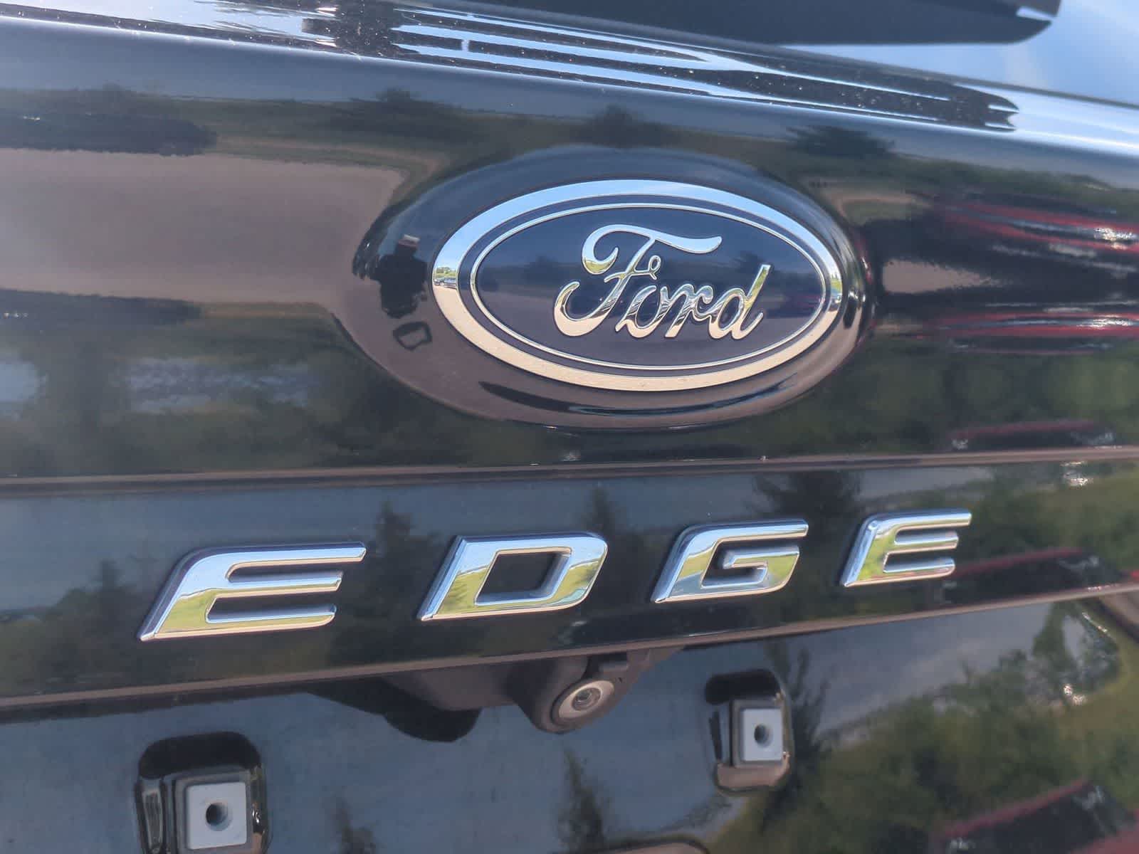 Thumbnail: 2022 Ford Edge - 13
