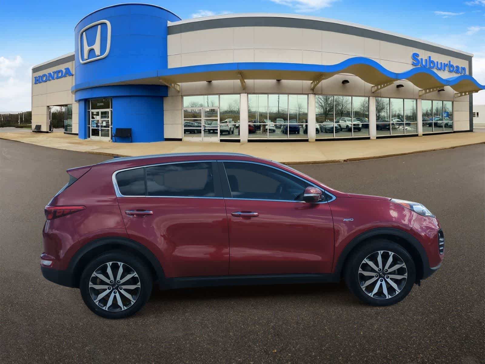 Thumbnail: 2017 Kia Sportage - 9
