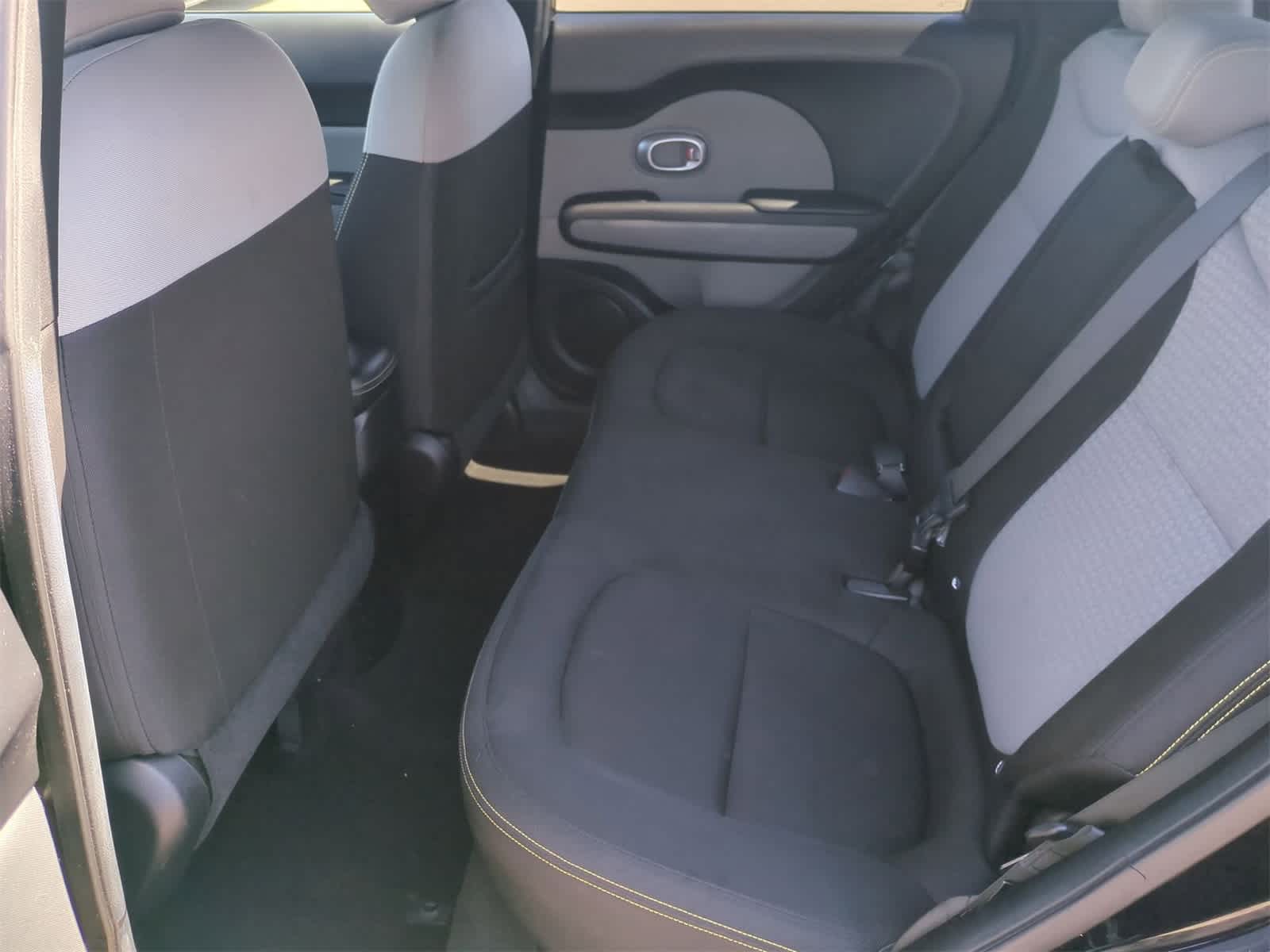 Thumbnail: 2016 Kia Soul - 18