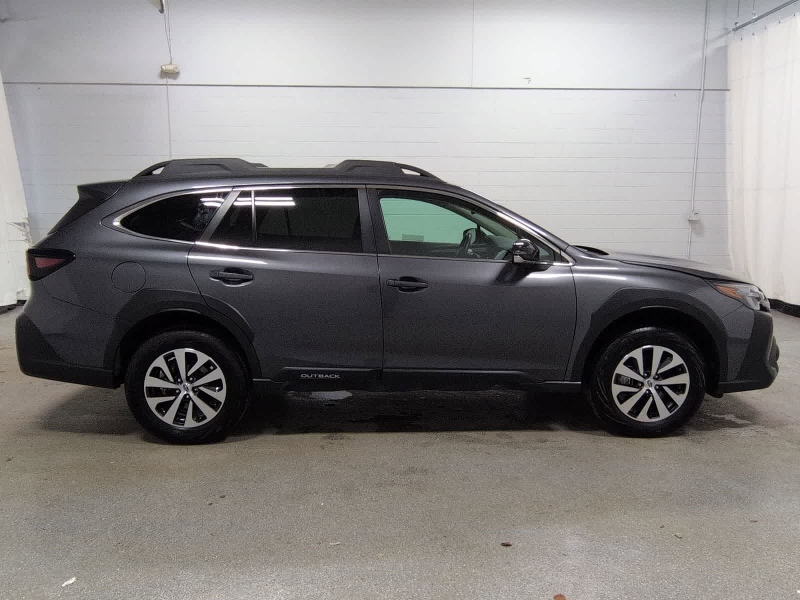 Thumbnail: 2025 Subaru Outback - 15