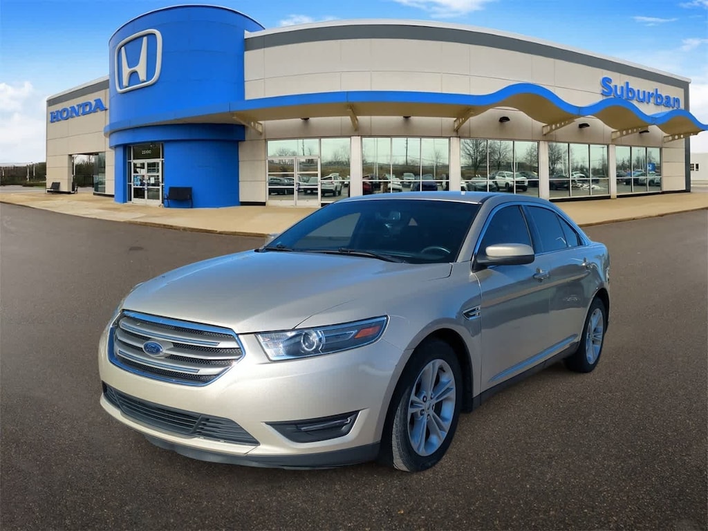 Used 2018 Ford Taurus SEL Sedan