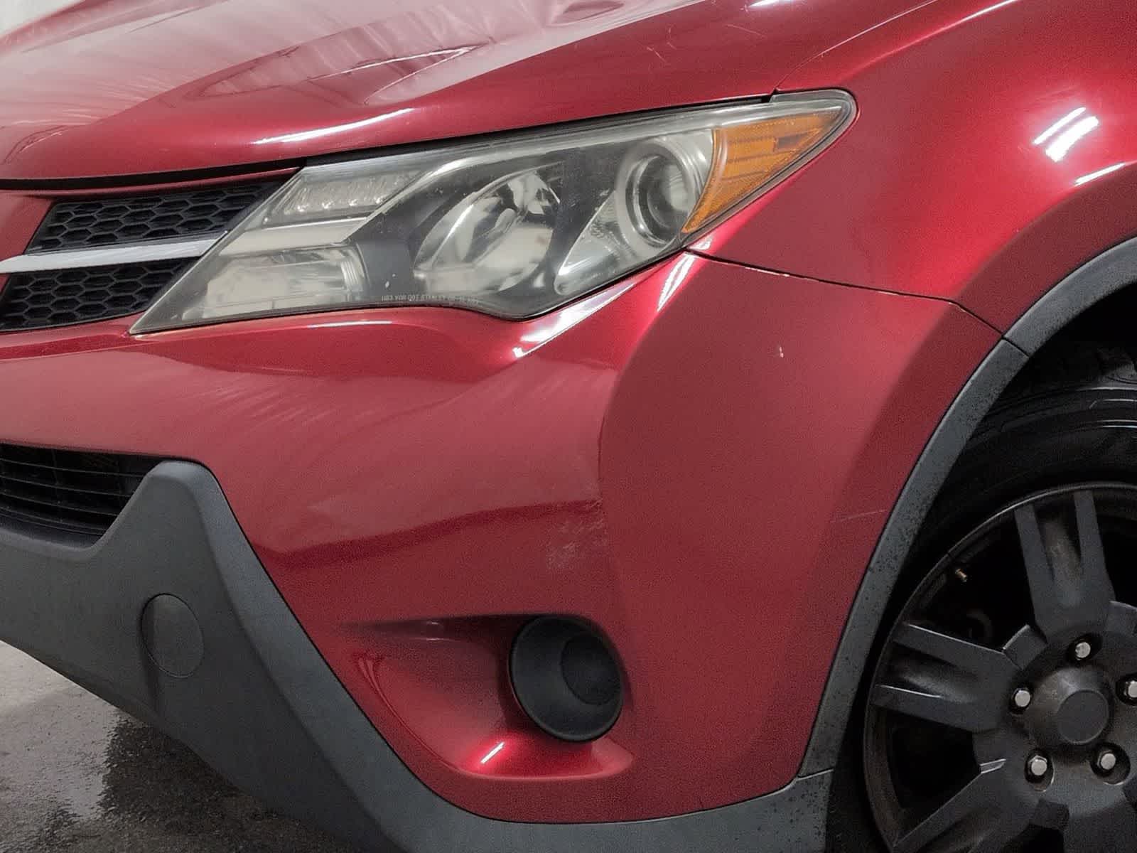 Thumbnail: 2015 Toyota RAV4 - 11