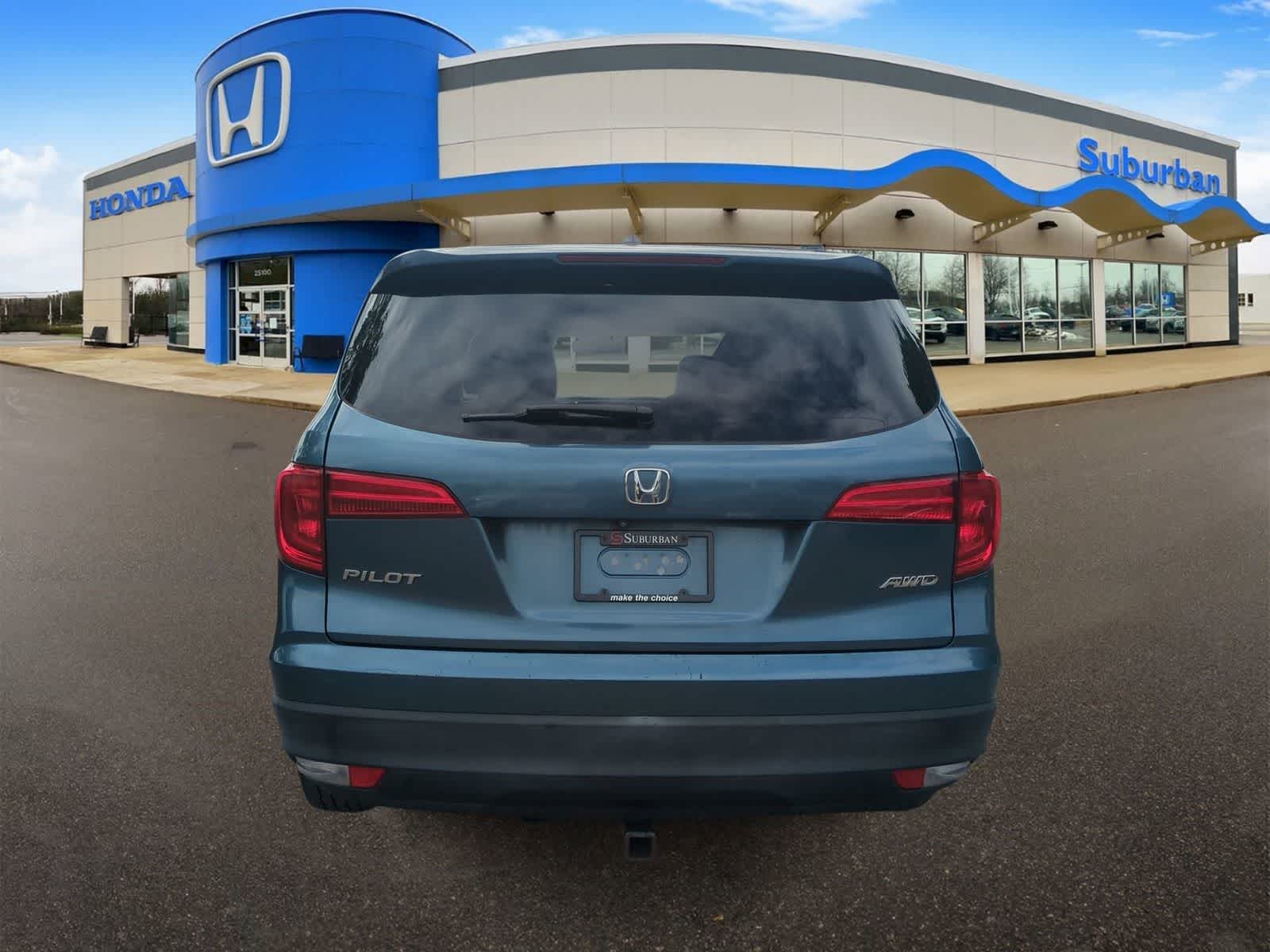 Thumbnail: 2016 Honda Pilot - 7
