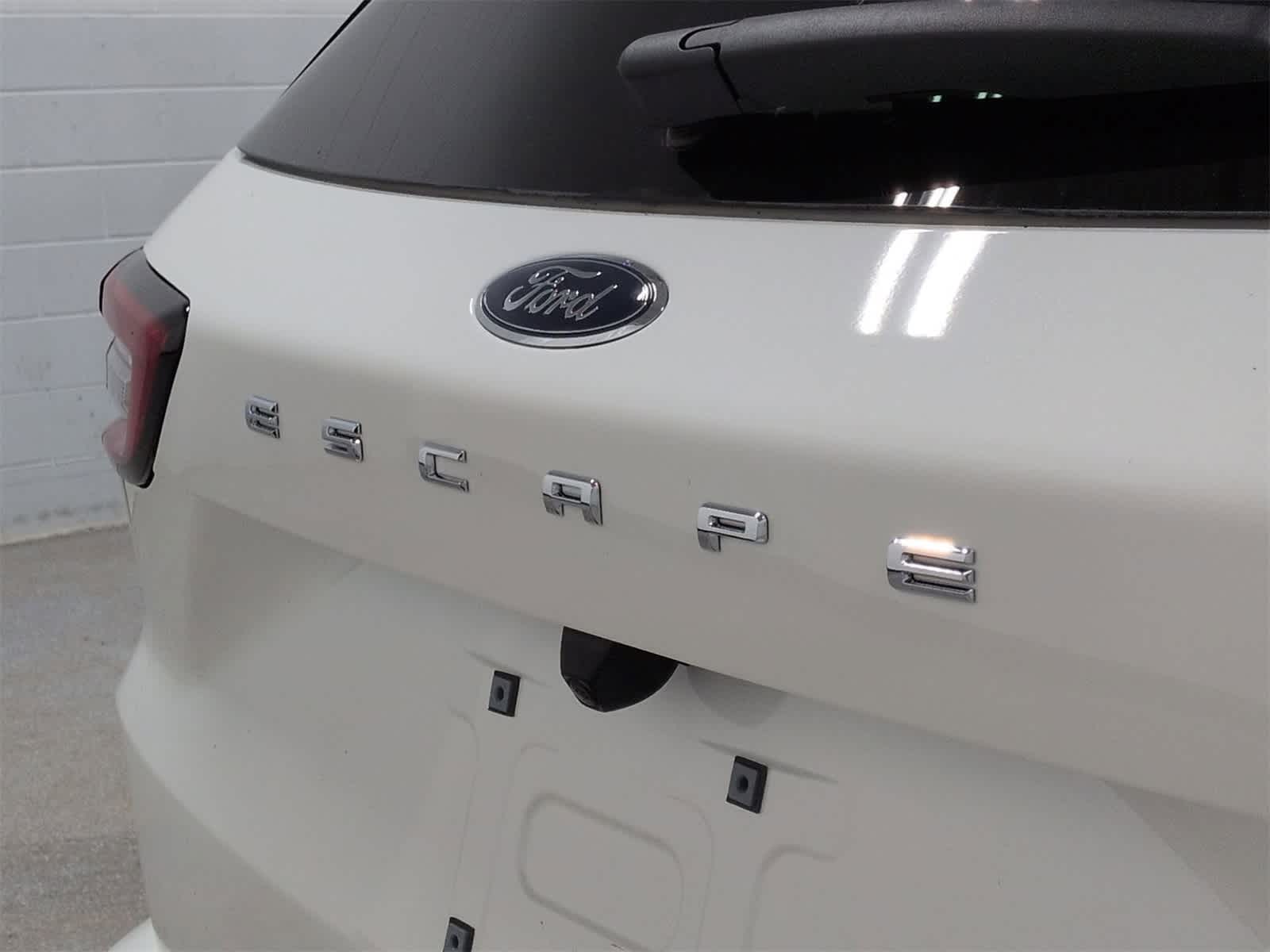 Thumbnail: 2023 Ford Escape - 12