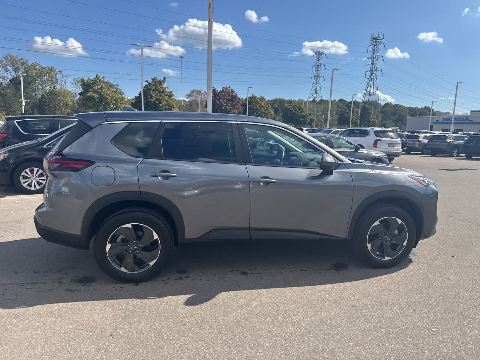 Thumbnail: 2025 Nissan Rogue - 10