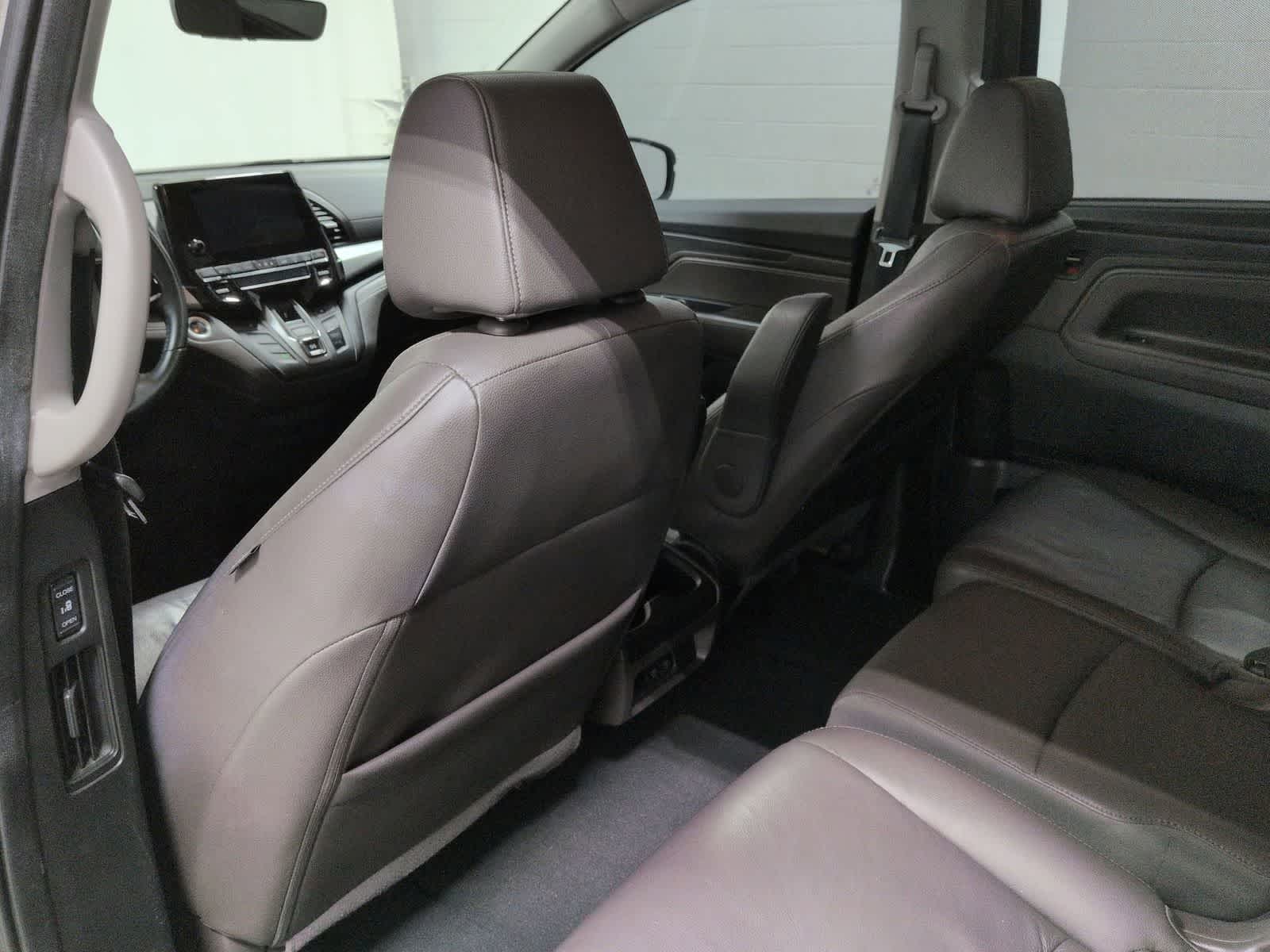 Thumbnail: 2018 Honda Odyssey - 18