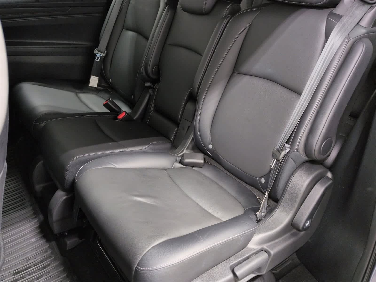 Thumbnail: 2022 Honda Odyssey - 21