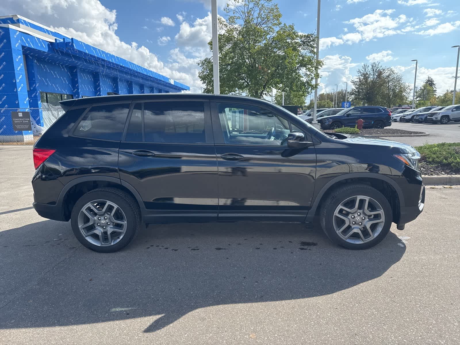 Thumbnail: 2023 Honda Passport - 2