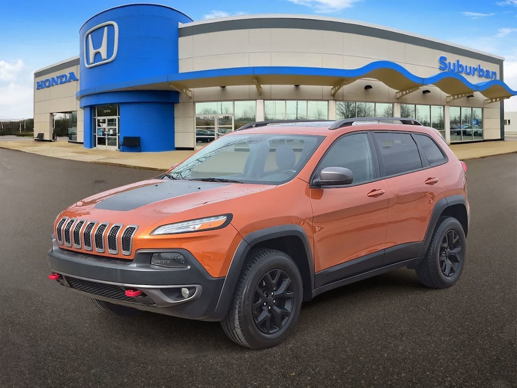 Used 2016 Jeep Cherokee Trailhawk SUV