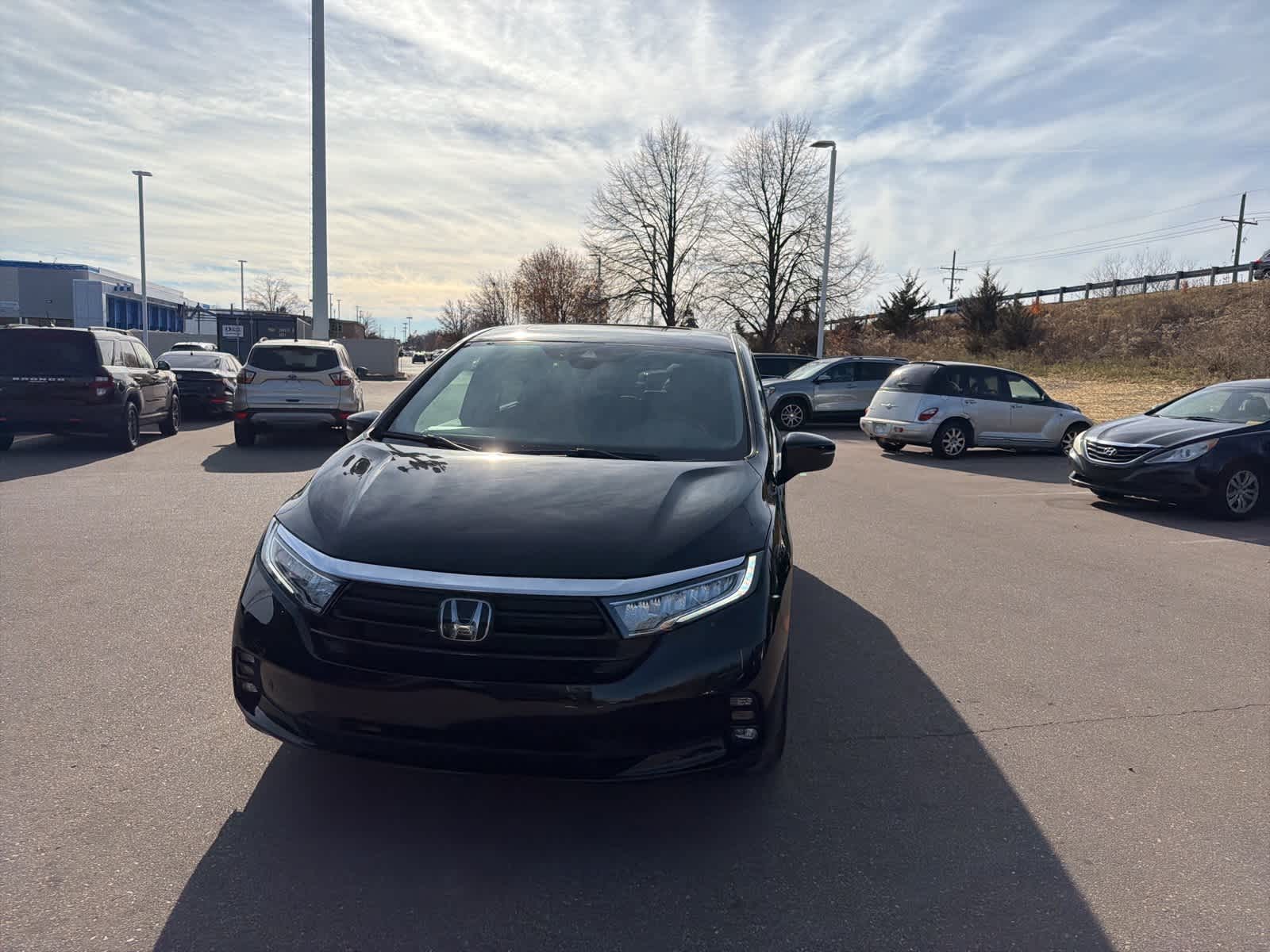 Thumbnail: 2023 Honda Odyssey - 7