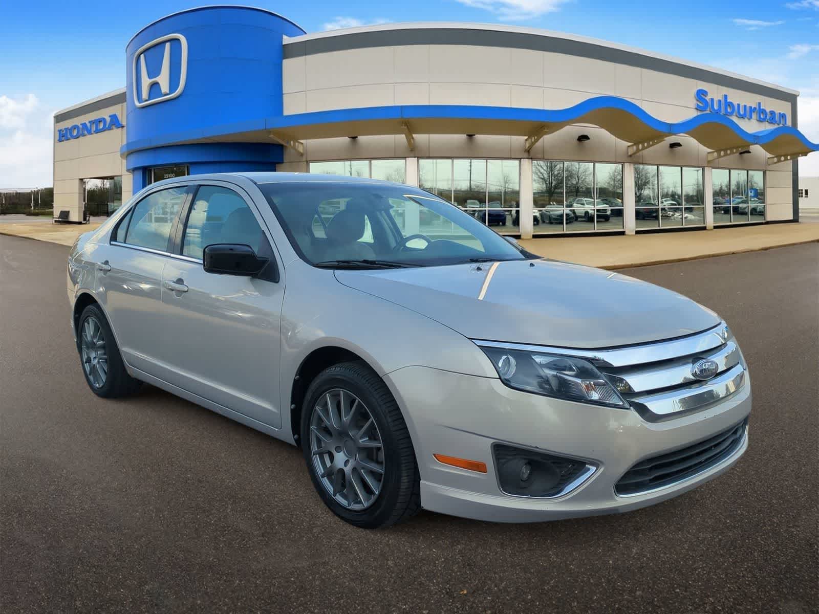 Used 2010 Ford Fusion SEL with VIN 3FAHP0JGXAR218304 for sale in Farmington Hills, MI