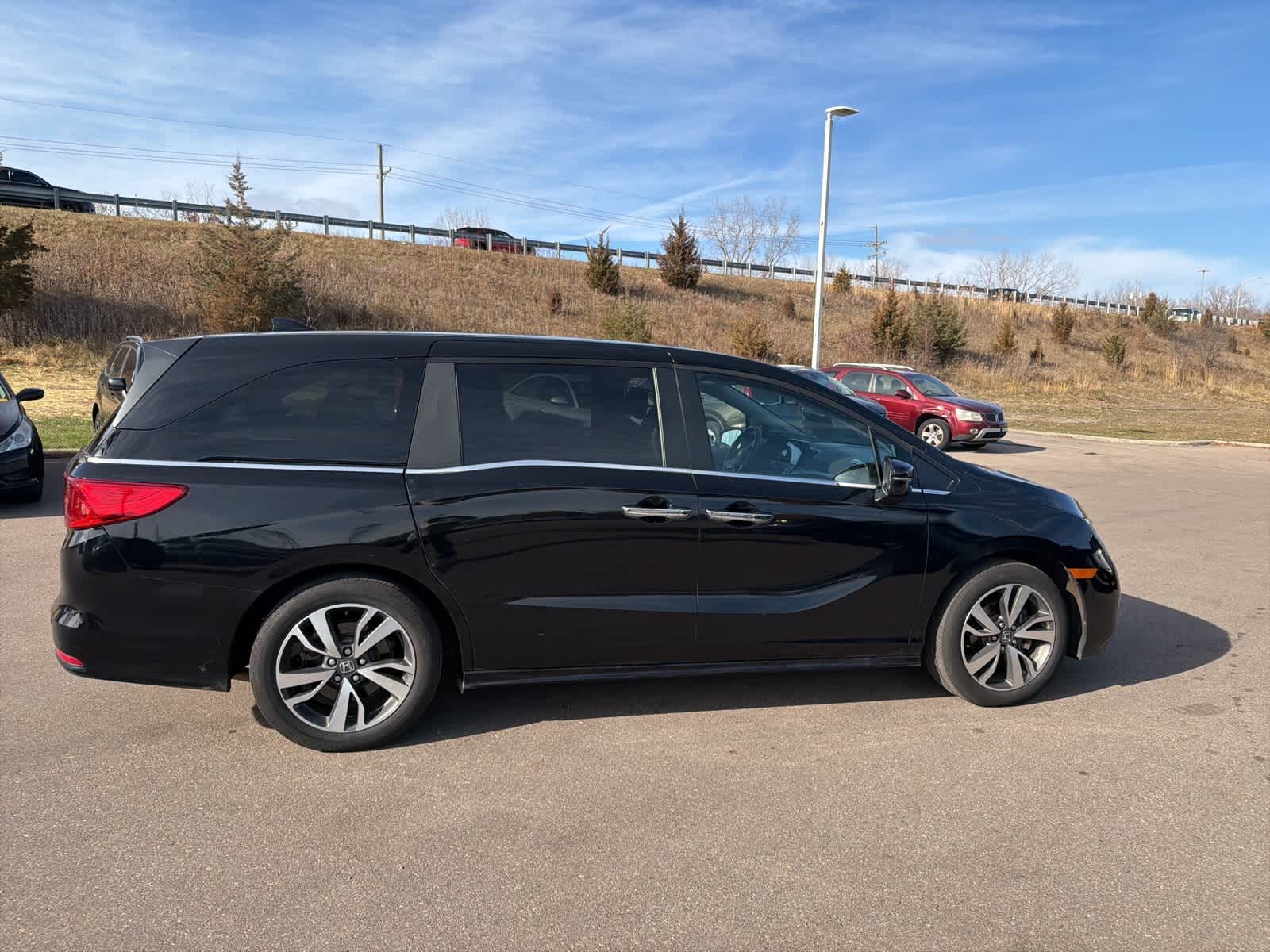 Thumbnail: 2023 Honda Odyssey - 14