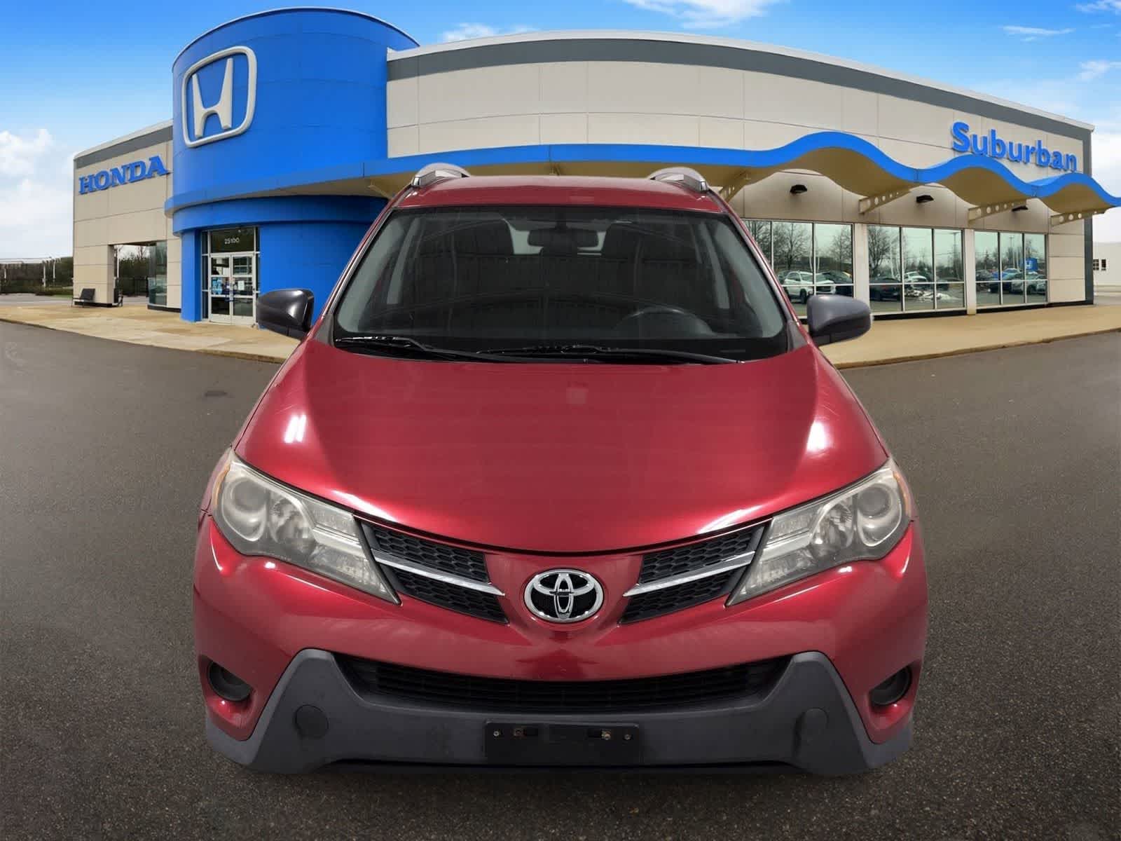 Thumbnail: 2015 Toyota RAV4 - 3