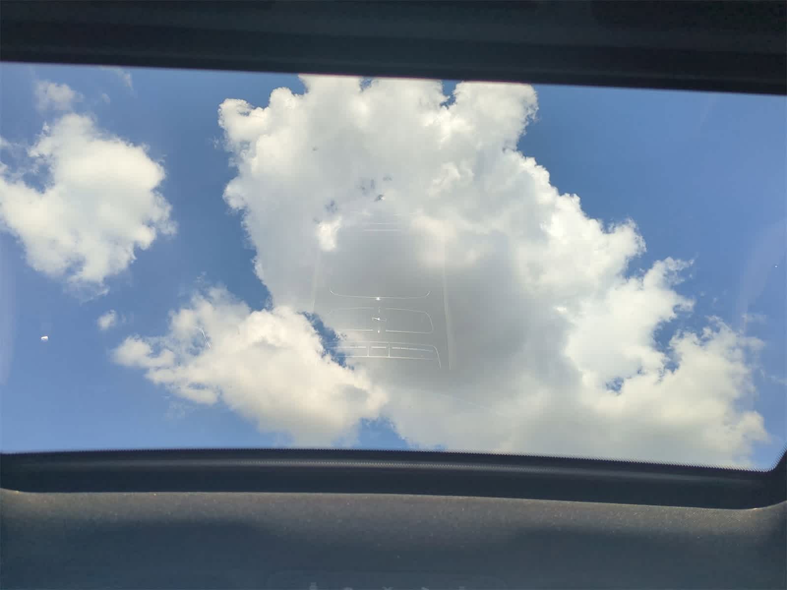 Thumbnail: 2020 Mercedes-Benz E-Class - 22