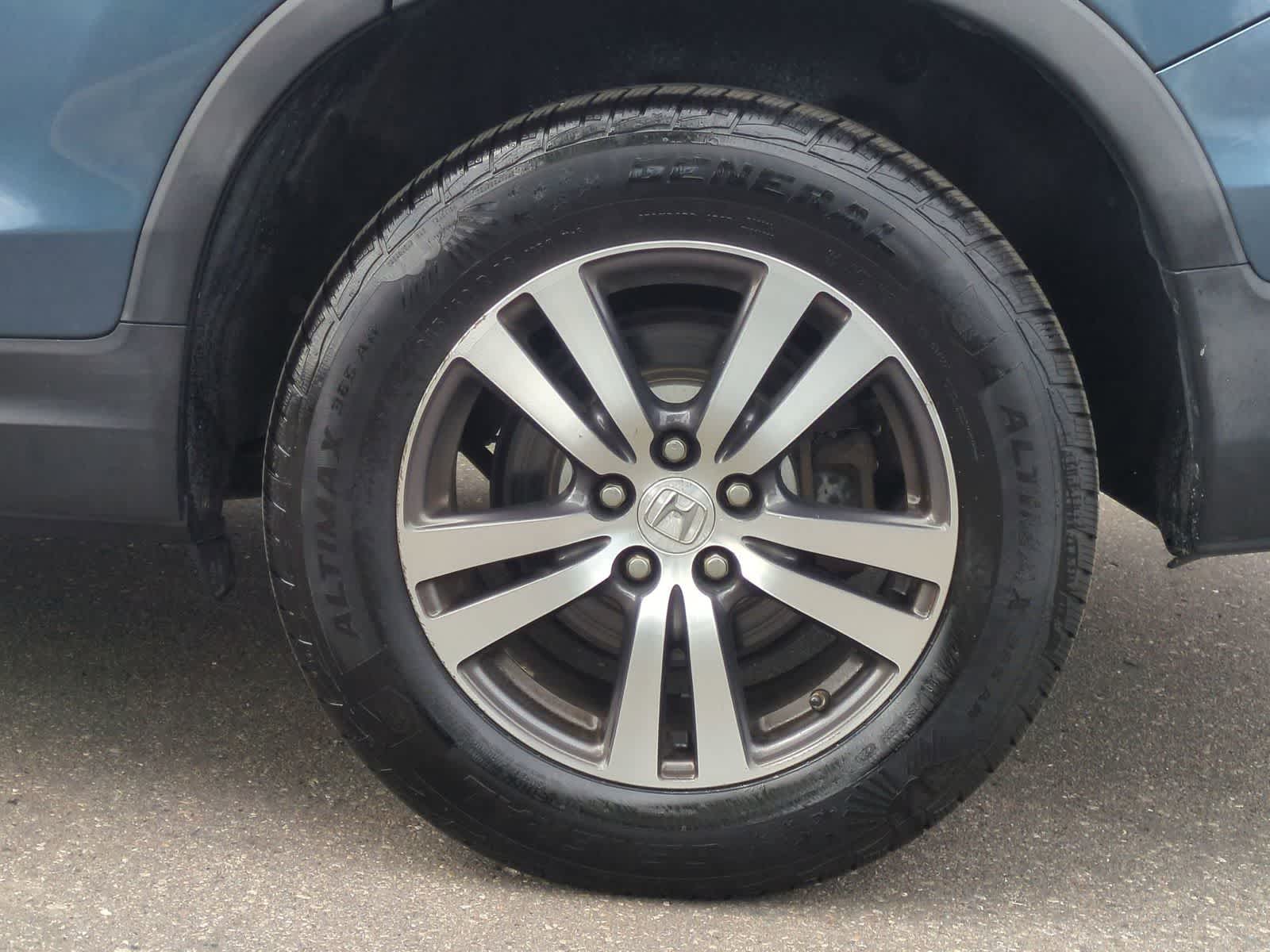 Thumbnail: 2016 Honda Pilot - 14