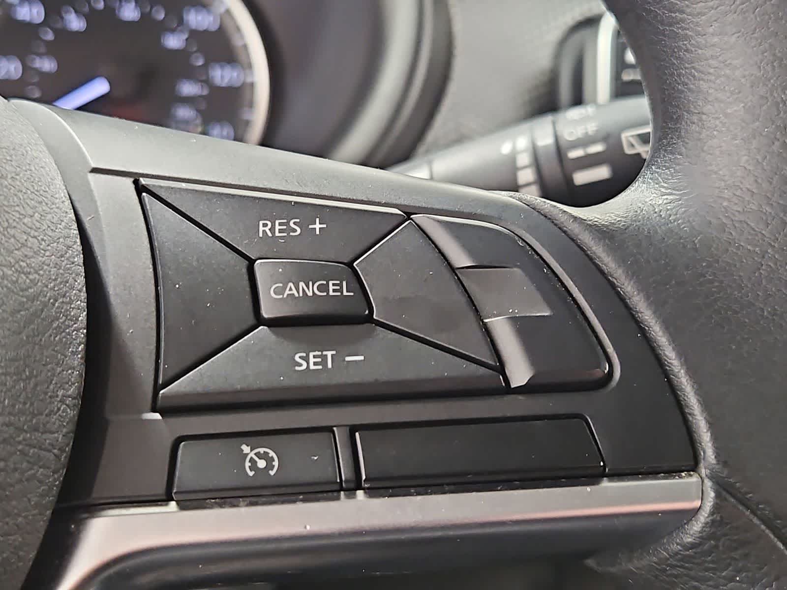 Thumbnail: 2019 Nissan Kicks - 22