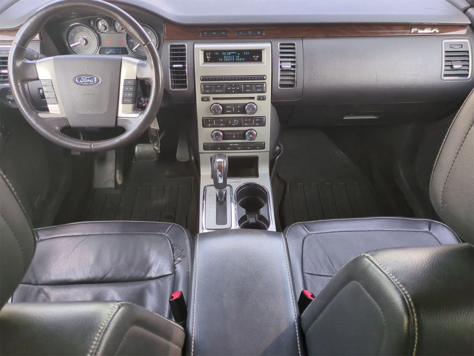 Thumbnail: 2011 Ford Flex - 15