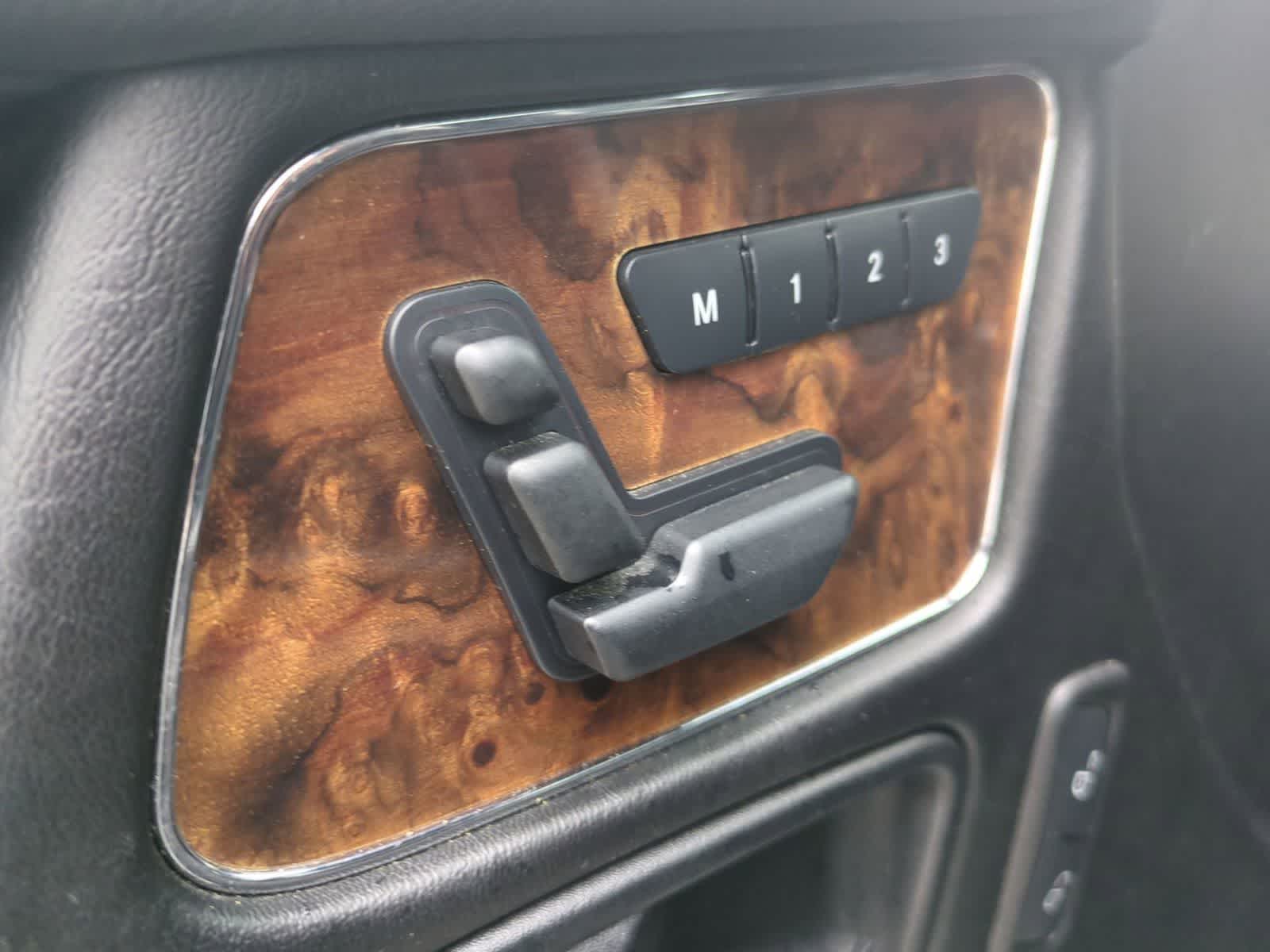 Thumbnail: 2013 Mercedes-Benz G-Class - 17