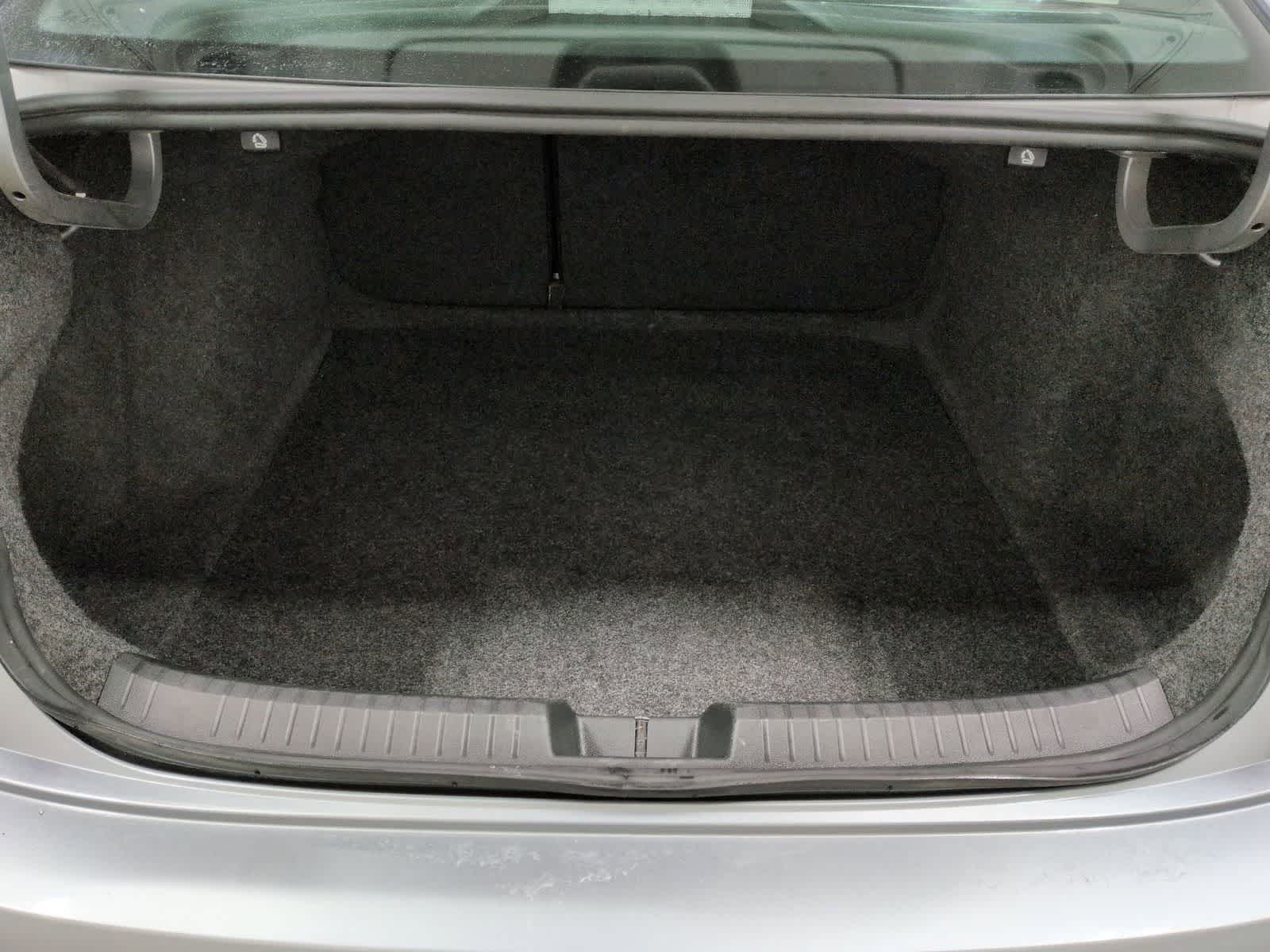 Thumbnail: 2024 Volkswagen Jetta - 34