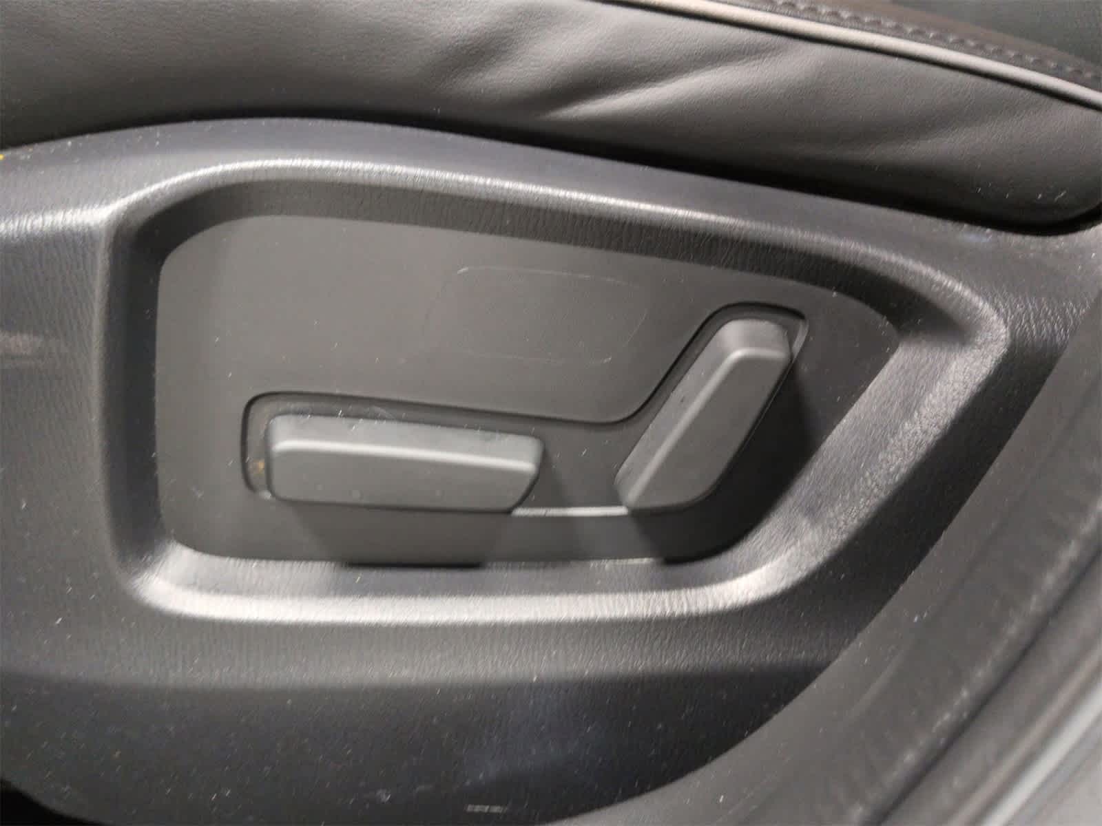 Thumbnail: 2025 Mazda CX-5 - 17